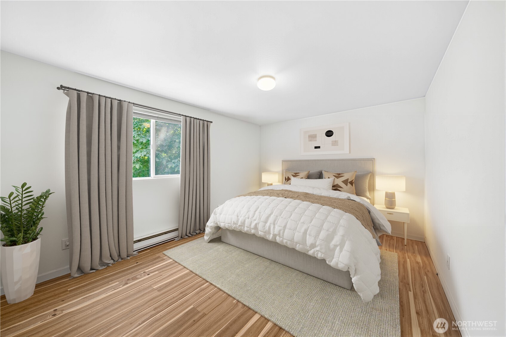 11556 Greenwood Avenue N Unit: 105