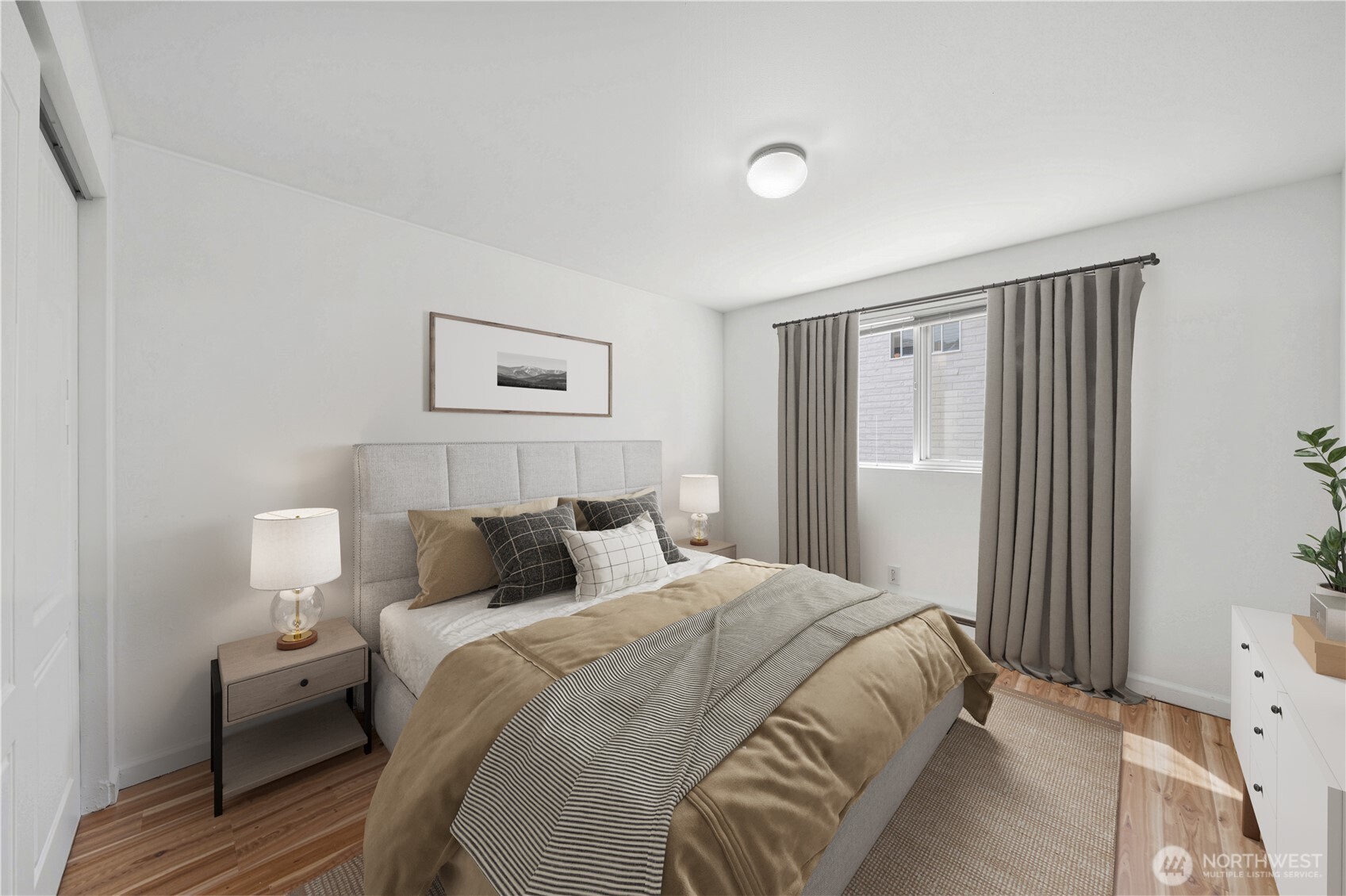 11556 Greenwood Avenue N Unit: 105