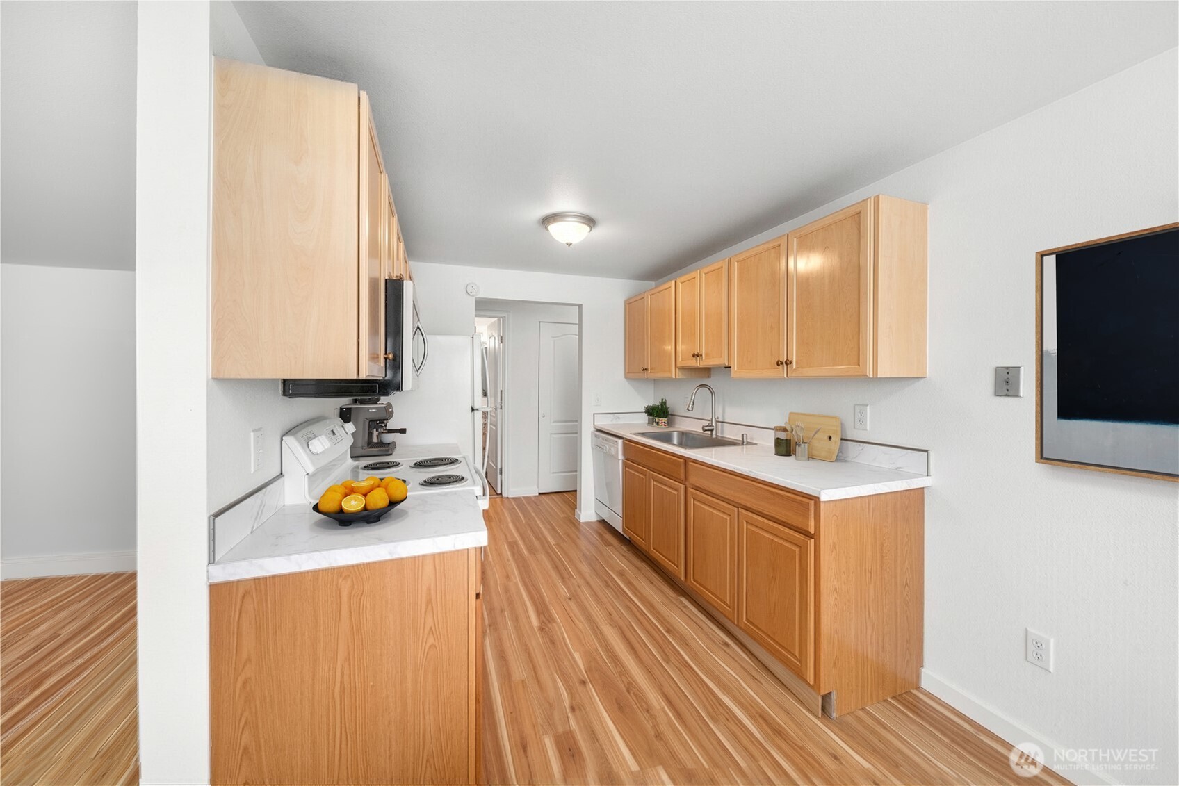 11556 Greenwood Avenue N Unit: 105