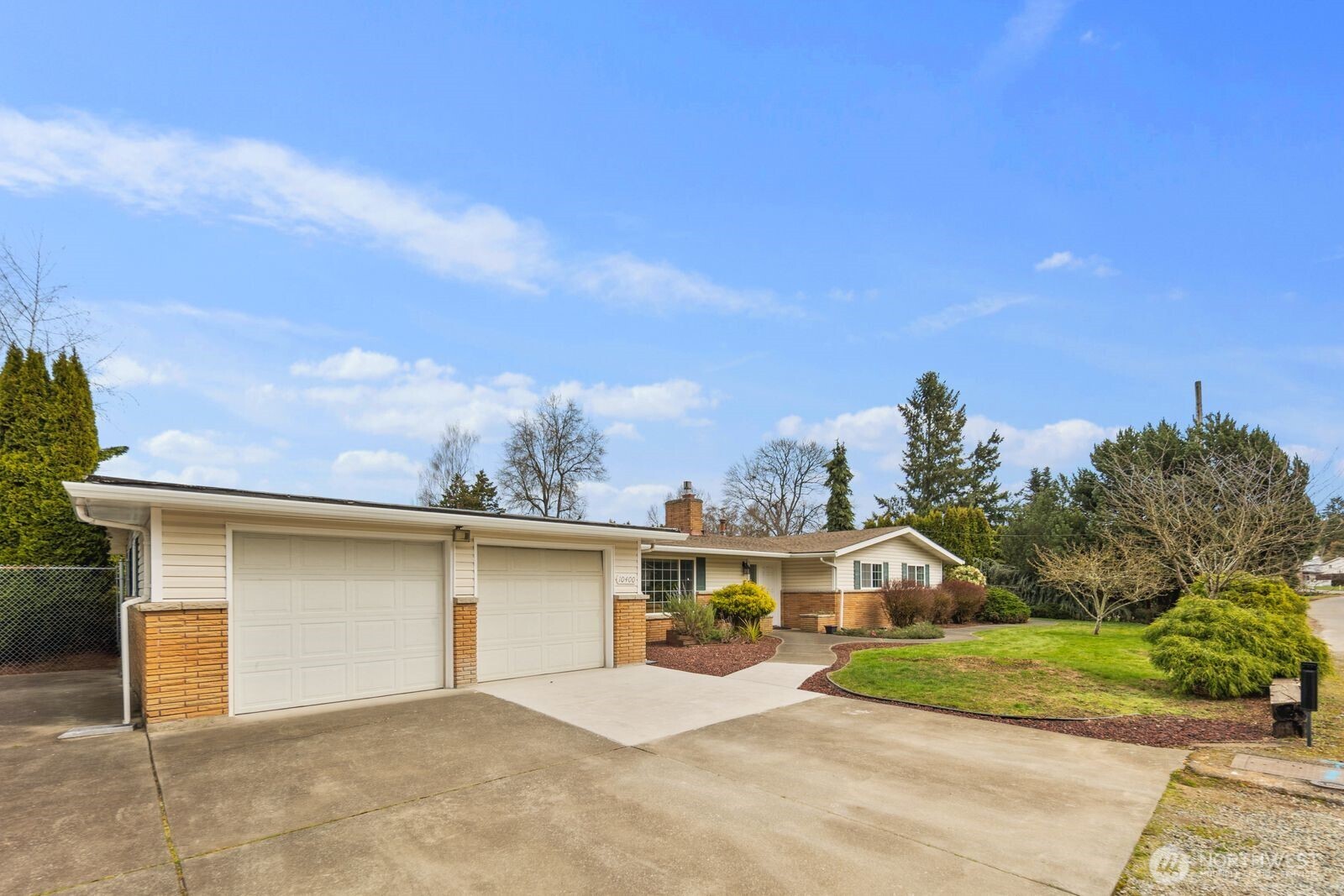 10400 SE 194th Place