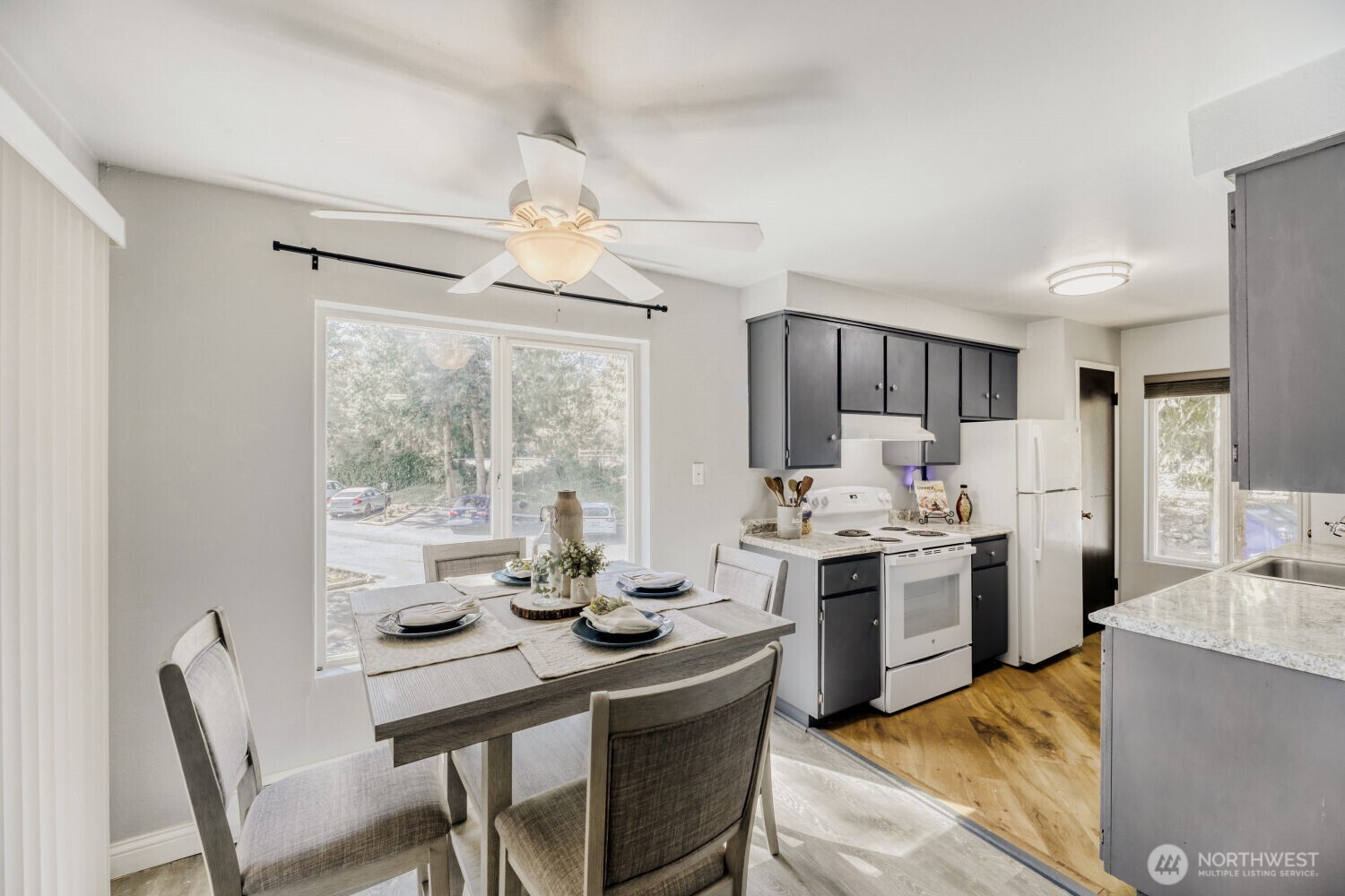 5620 5620 200th Street SW Unit: A101