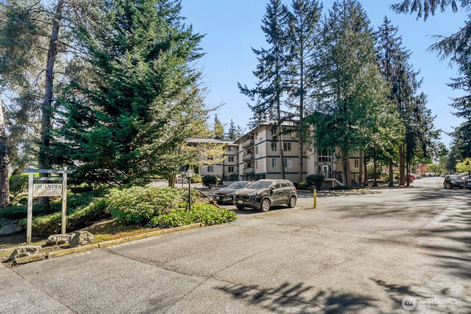 5620 5620 200th Street SW Unit: A101