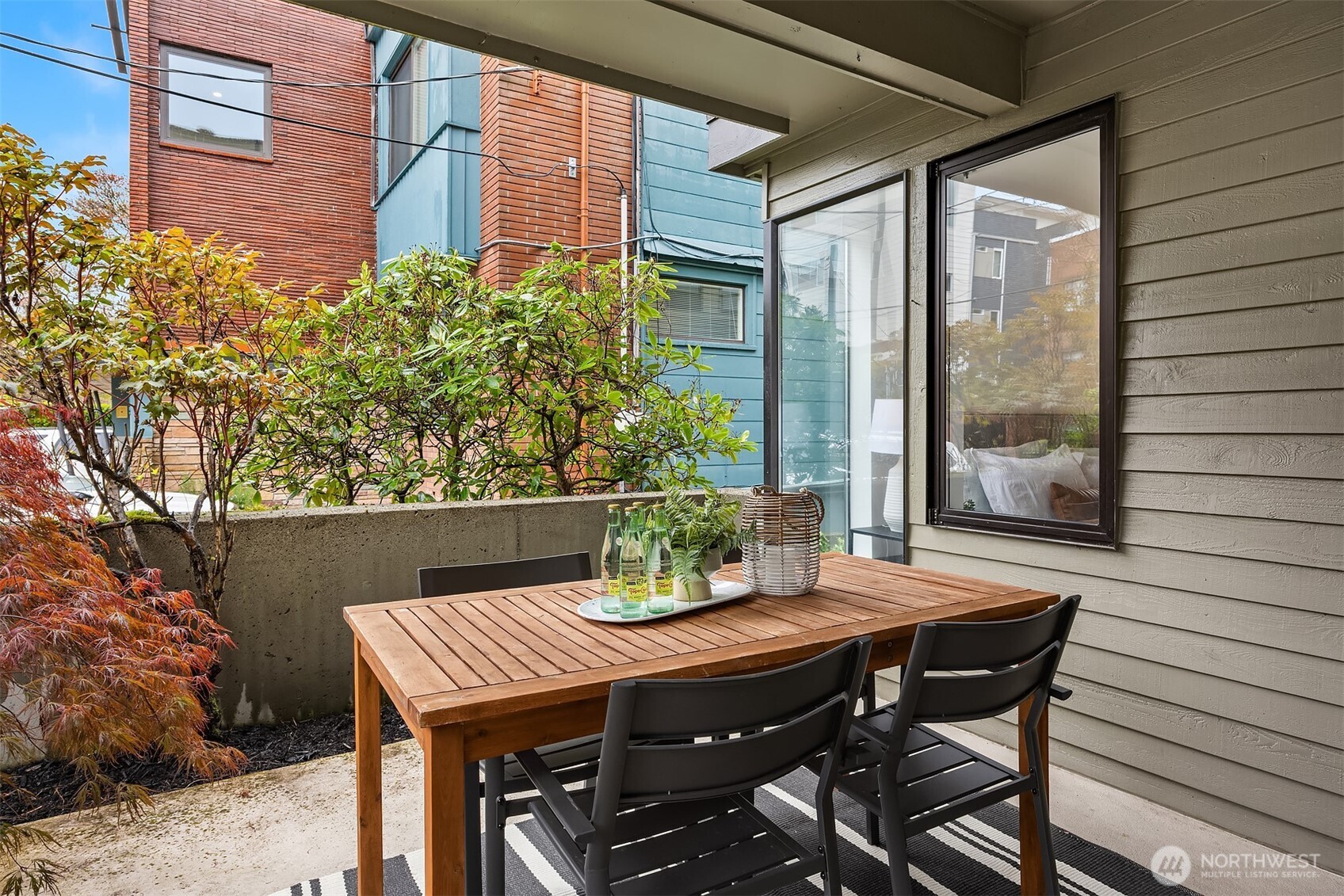 600 Malden Avenue E Unit: 102