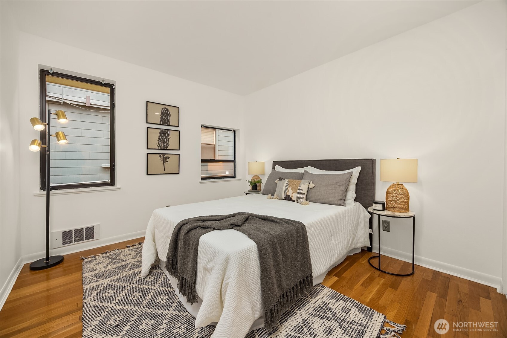 600 Malden Avenue E Unit: 102