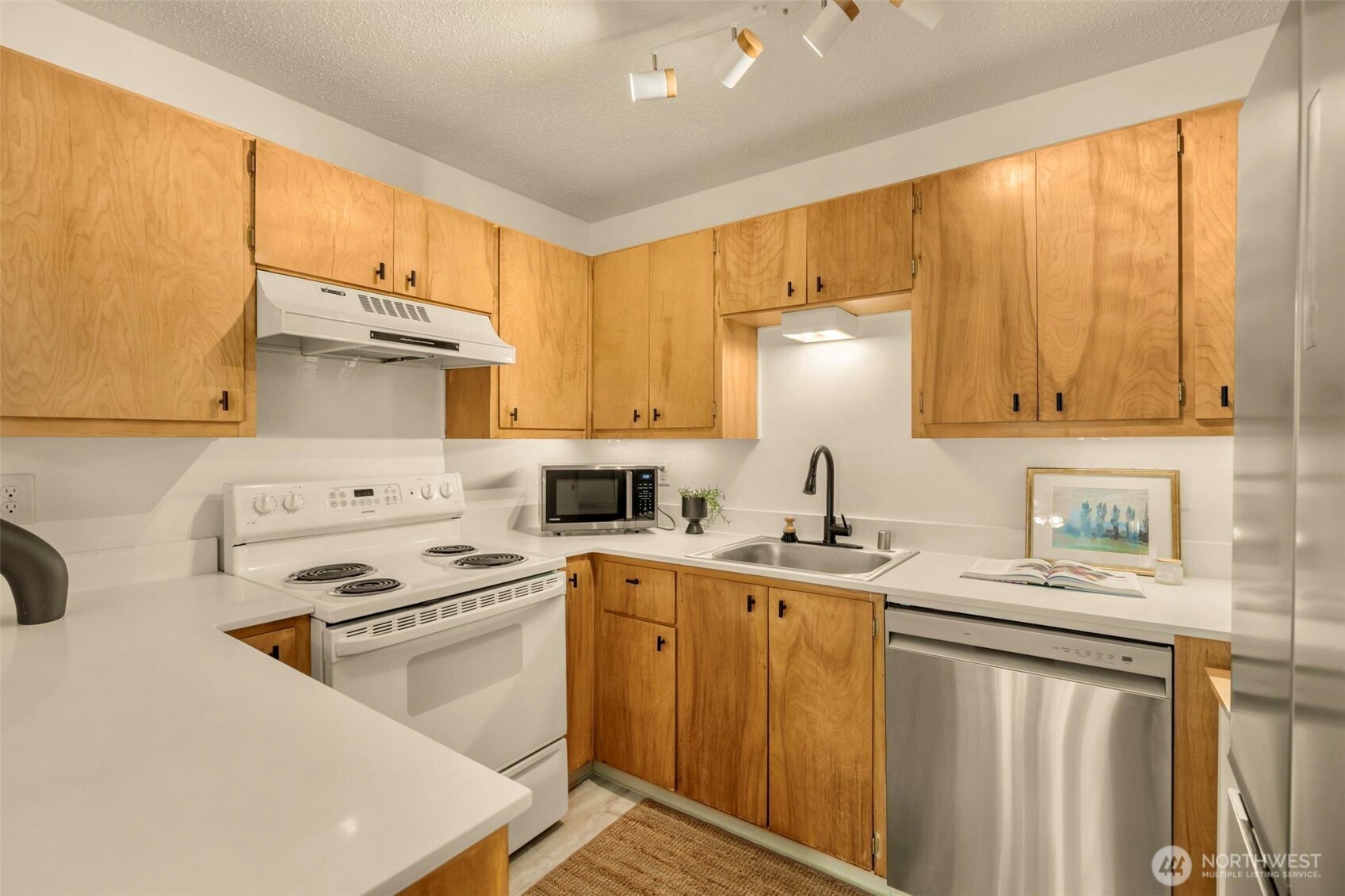1425 S Puget Drive Unit: I5