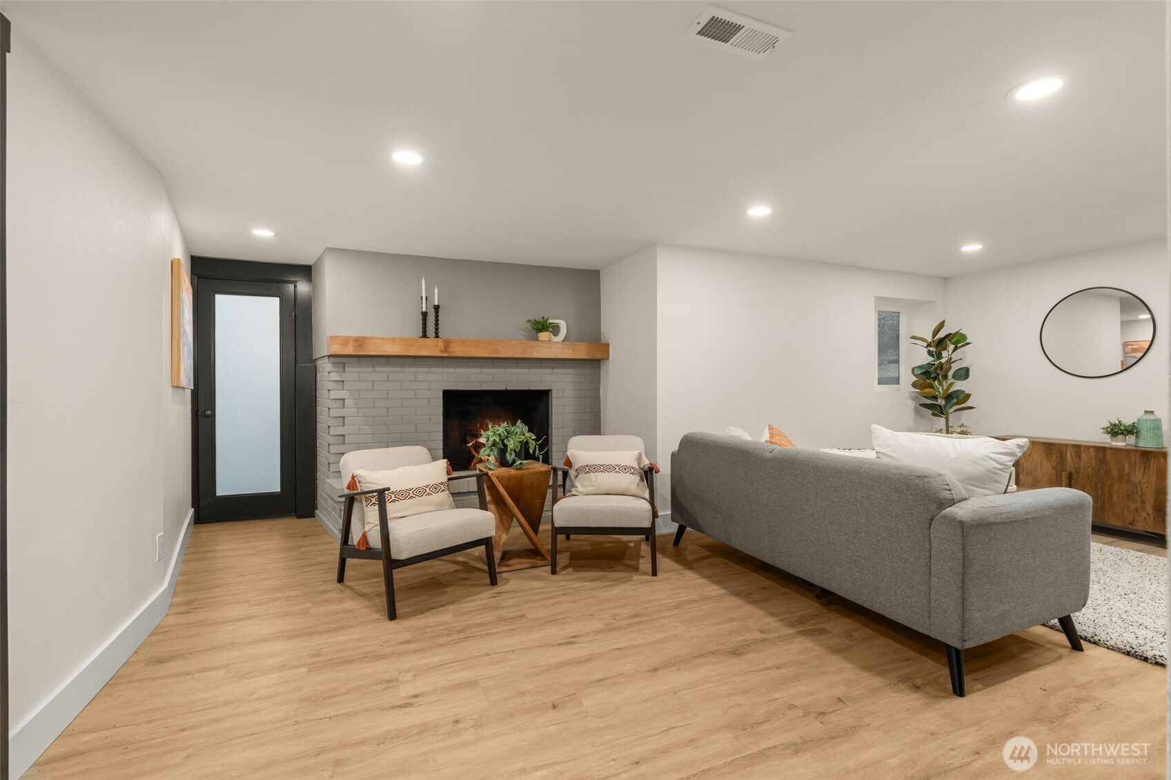 7017 NE 155th Place