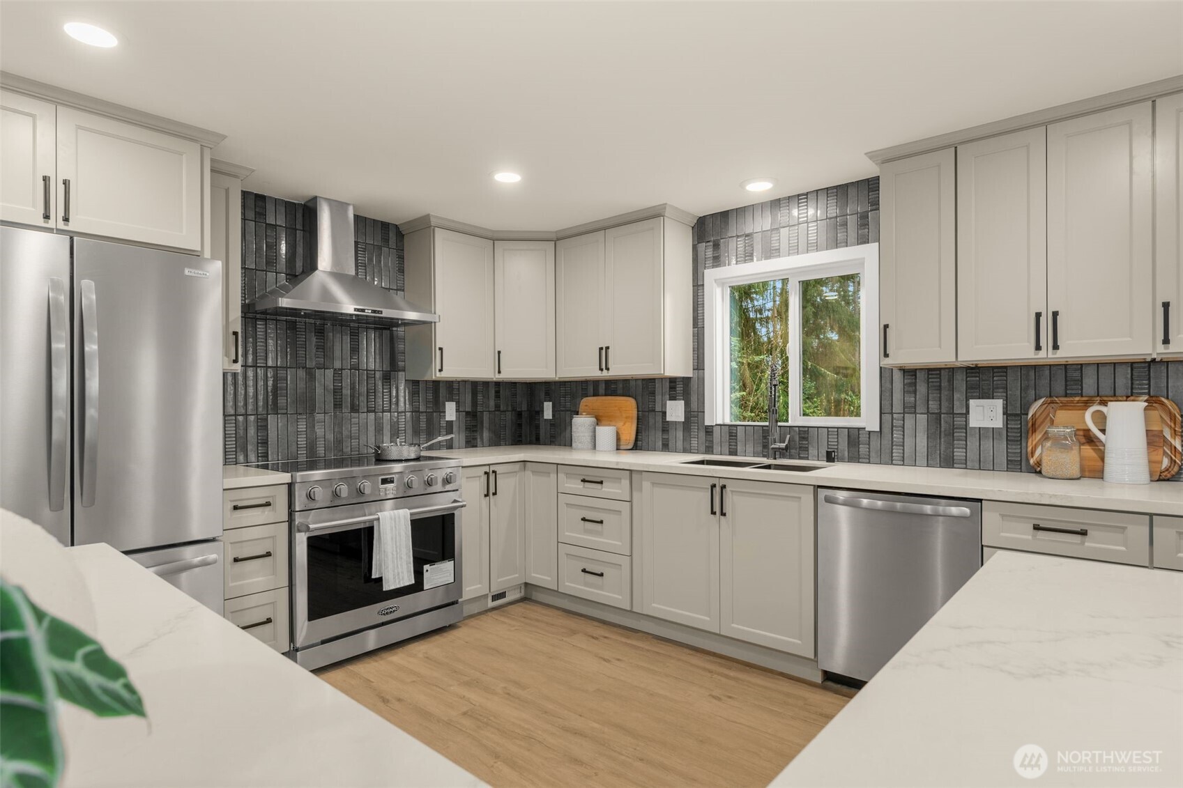7017 NE 155th Place