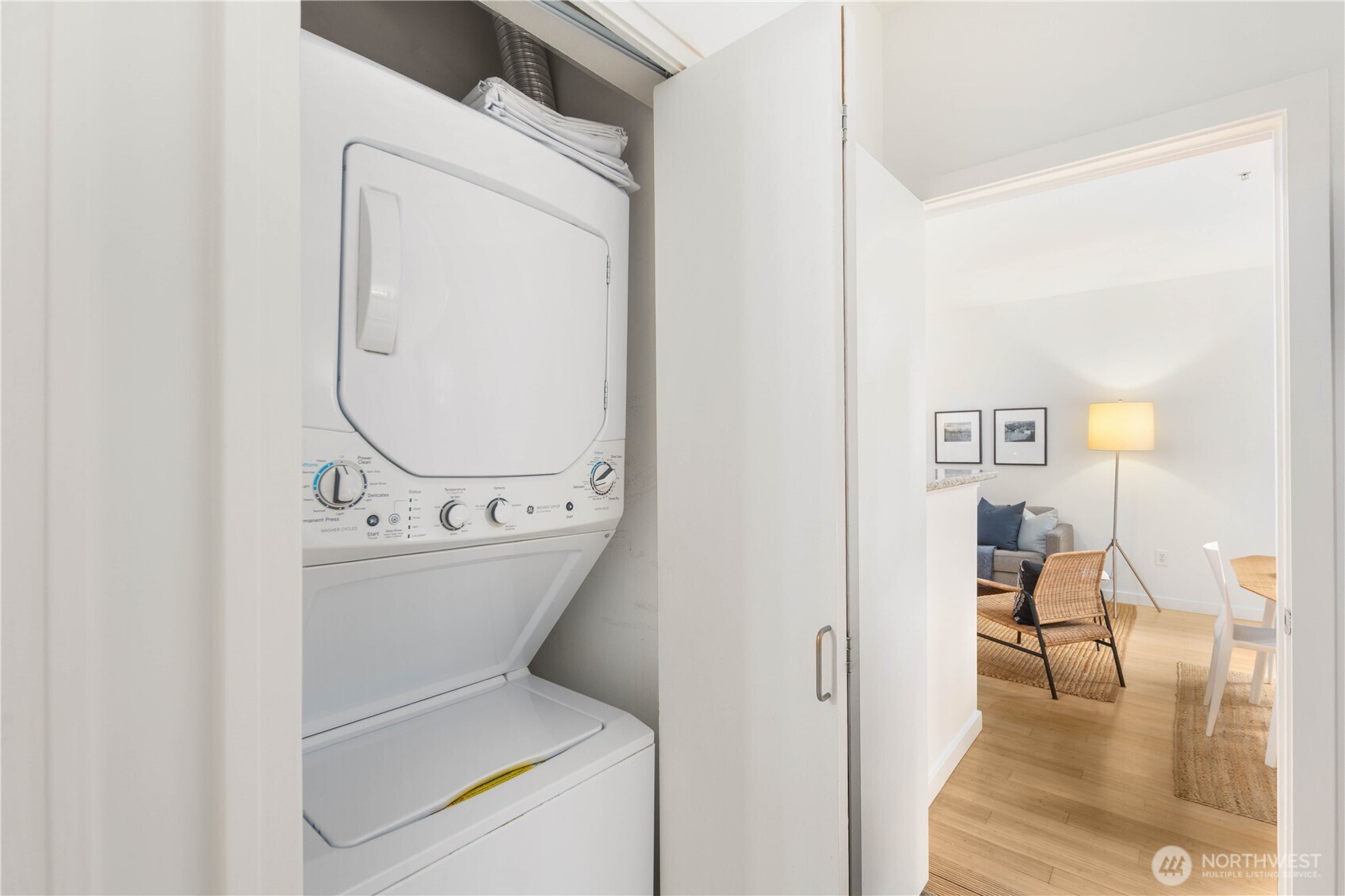 2415 2nd Avenue Unit: 349