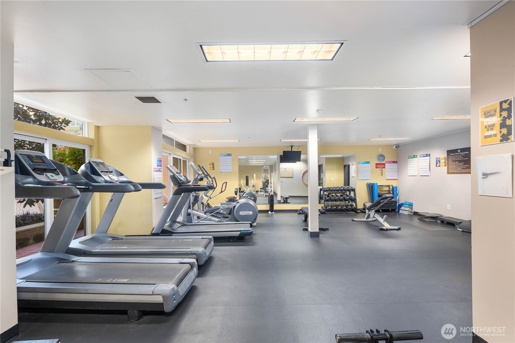 2415 2nd Avenue Unit: 349