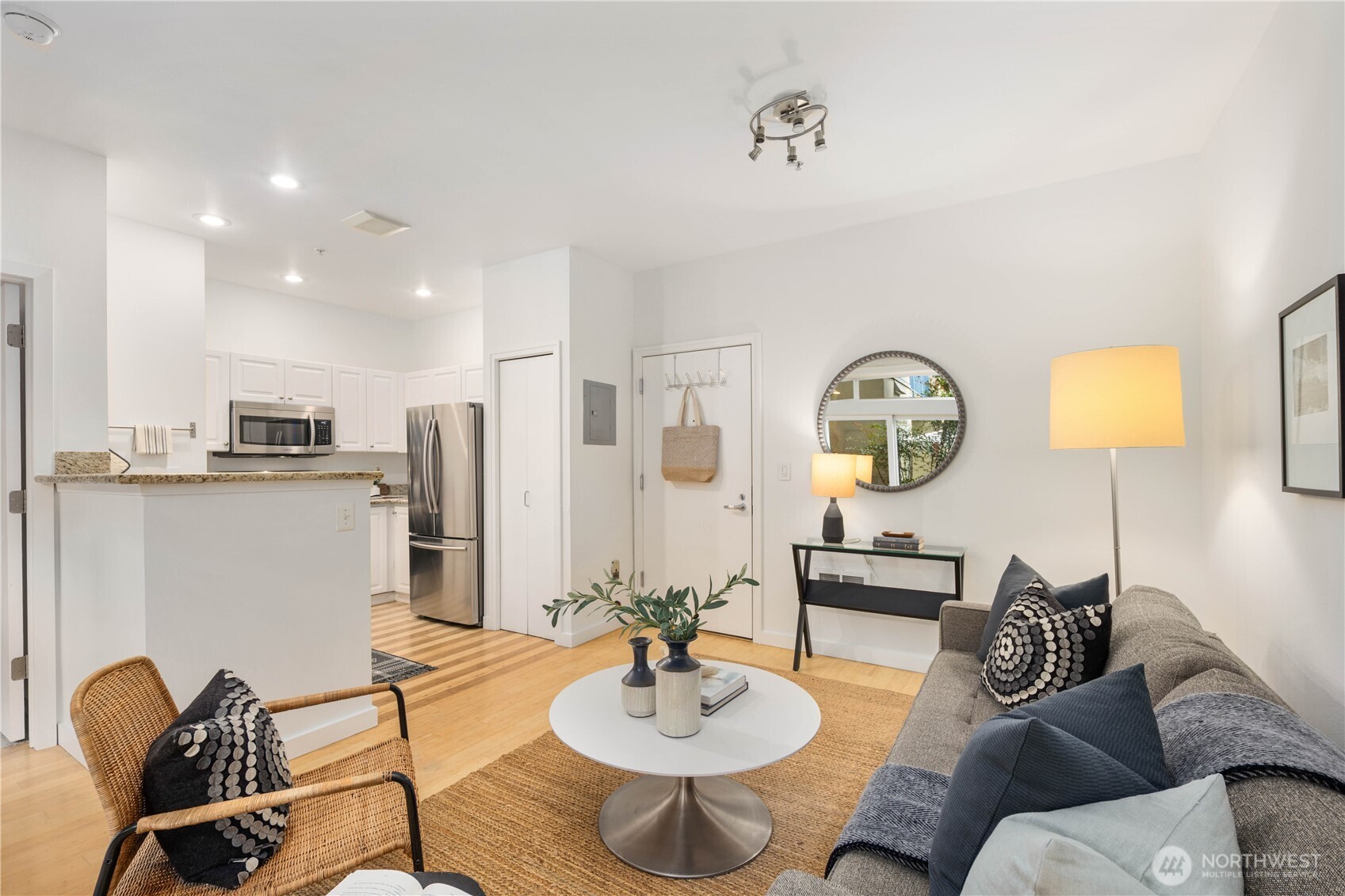 2415 2nd Avenue Unit: 349