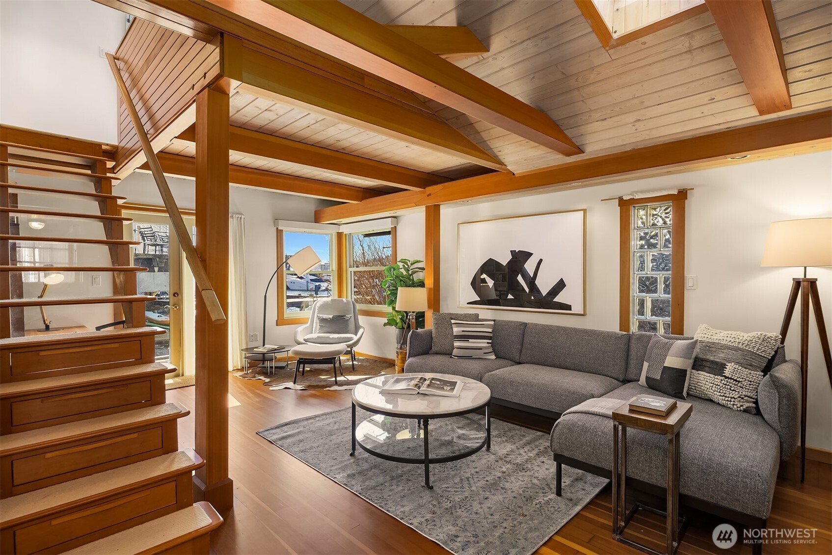 2321 Fairview Avenue E Unit: 4