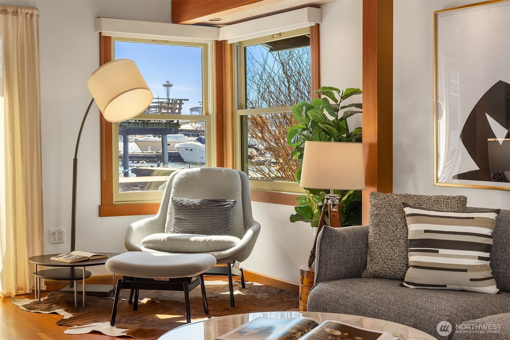 2321 Fairview Avenue E Unit: 4