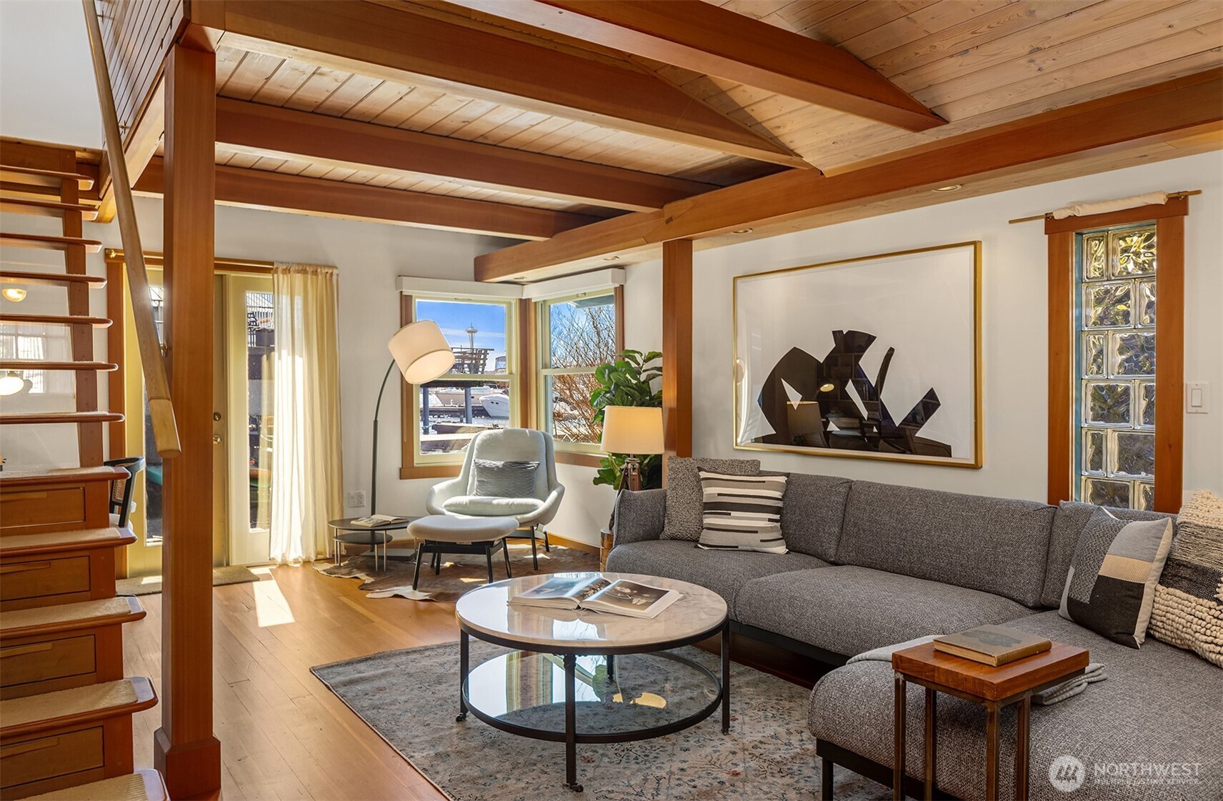 2321 Fairview Avenue E Unit: 4