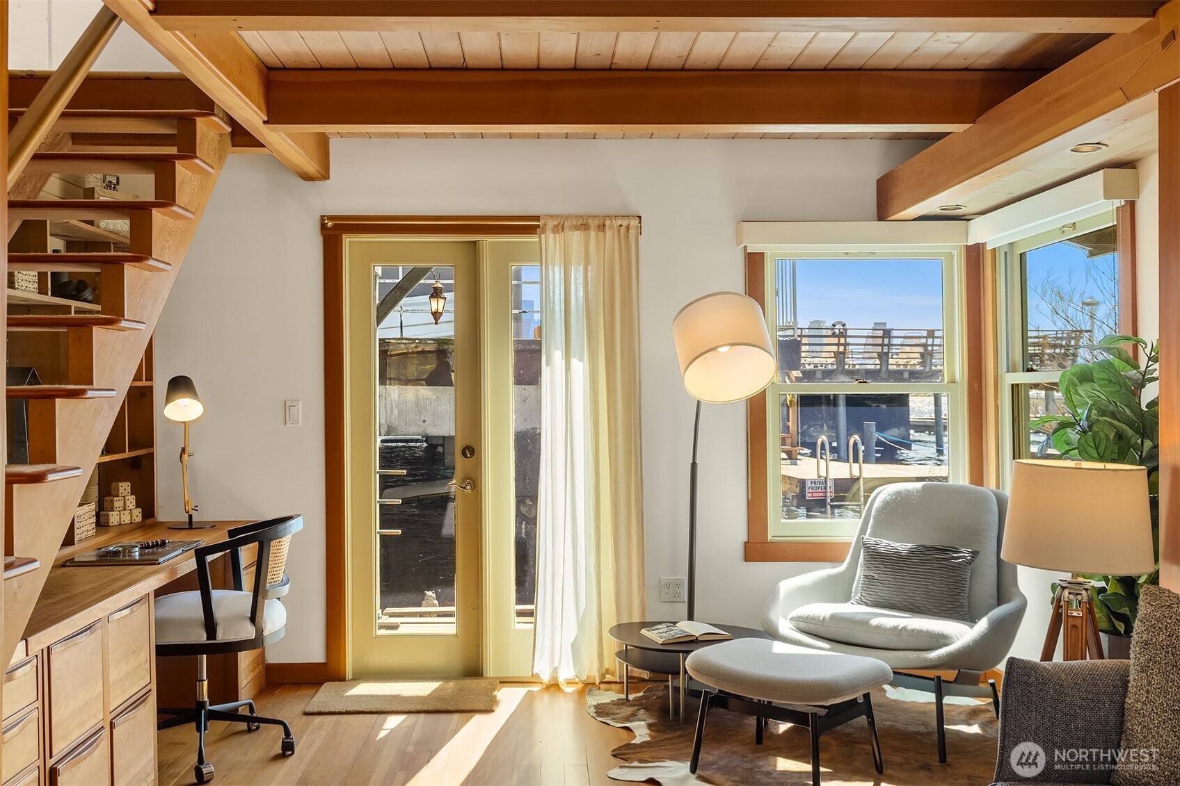 2321 Fairview Avenue E Unit: 4