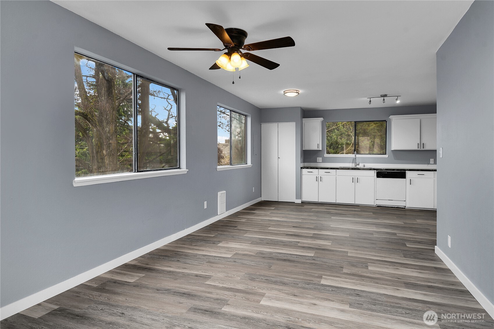 338 16th Avenue Unit: B