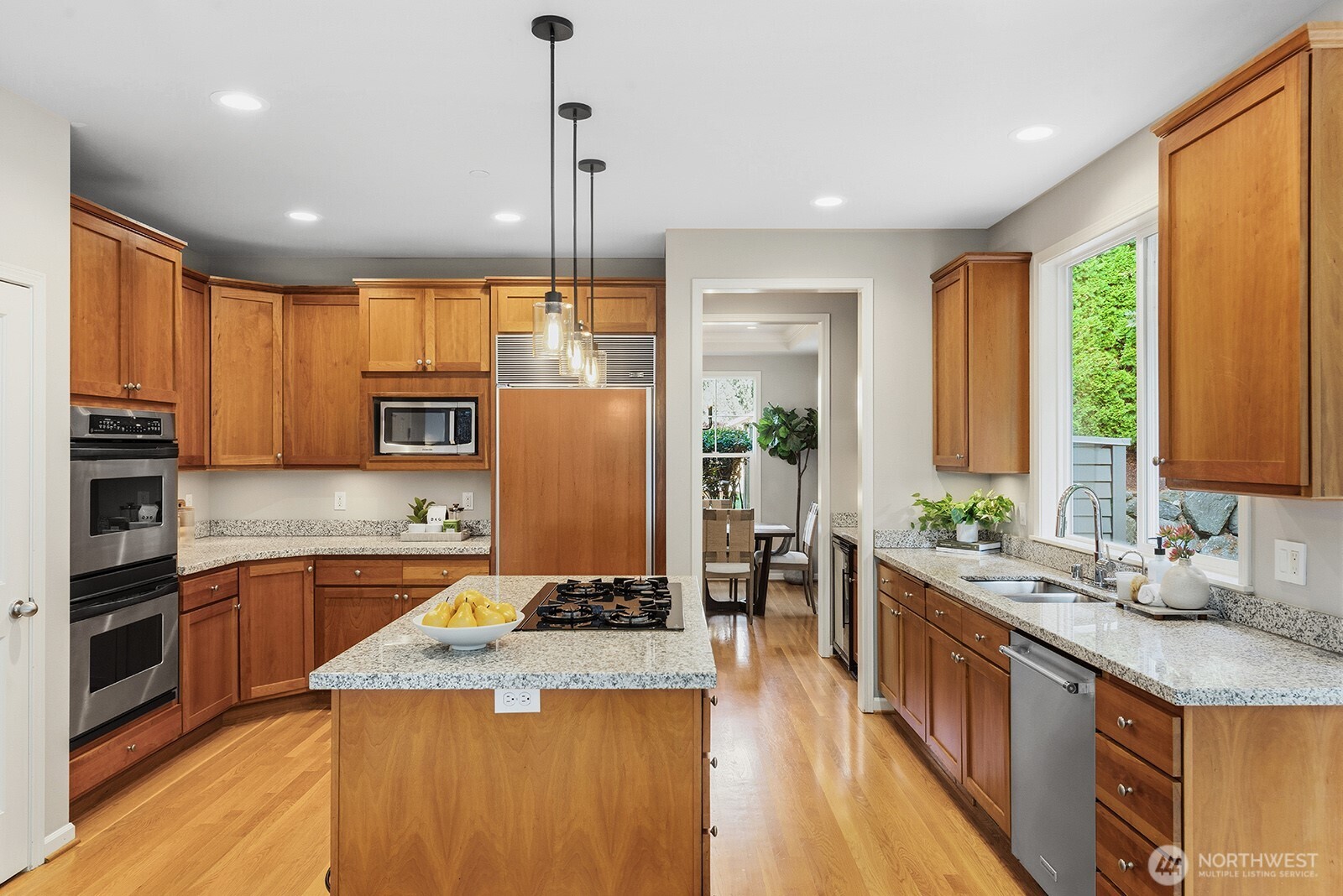 6323 NE 130th Place