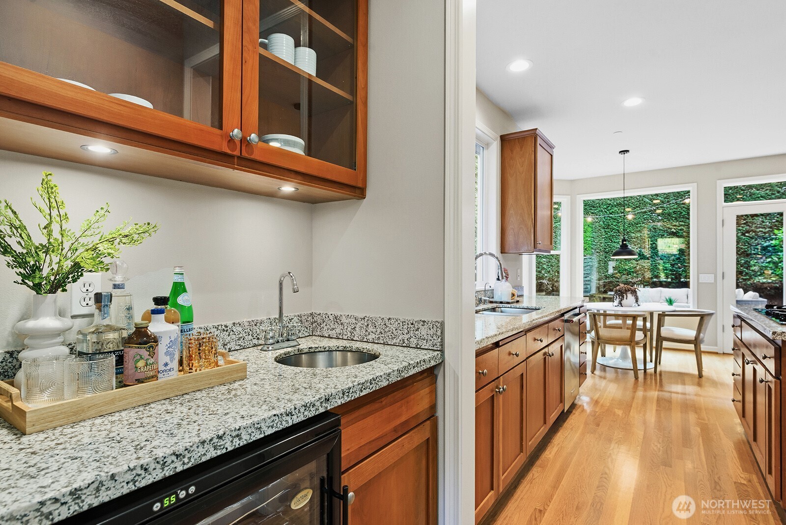 6323 NE 130th Place