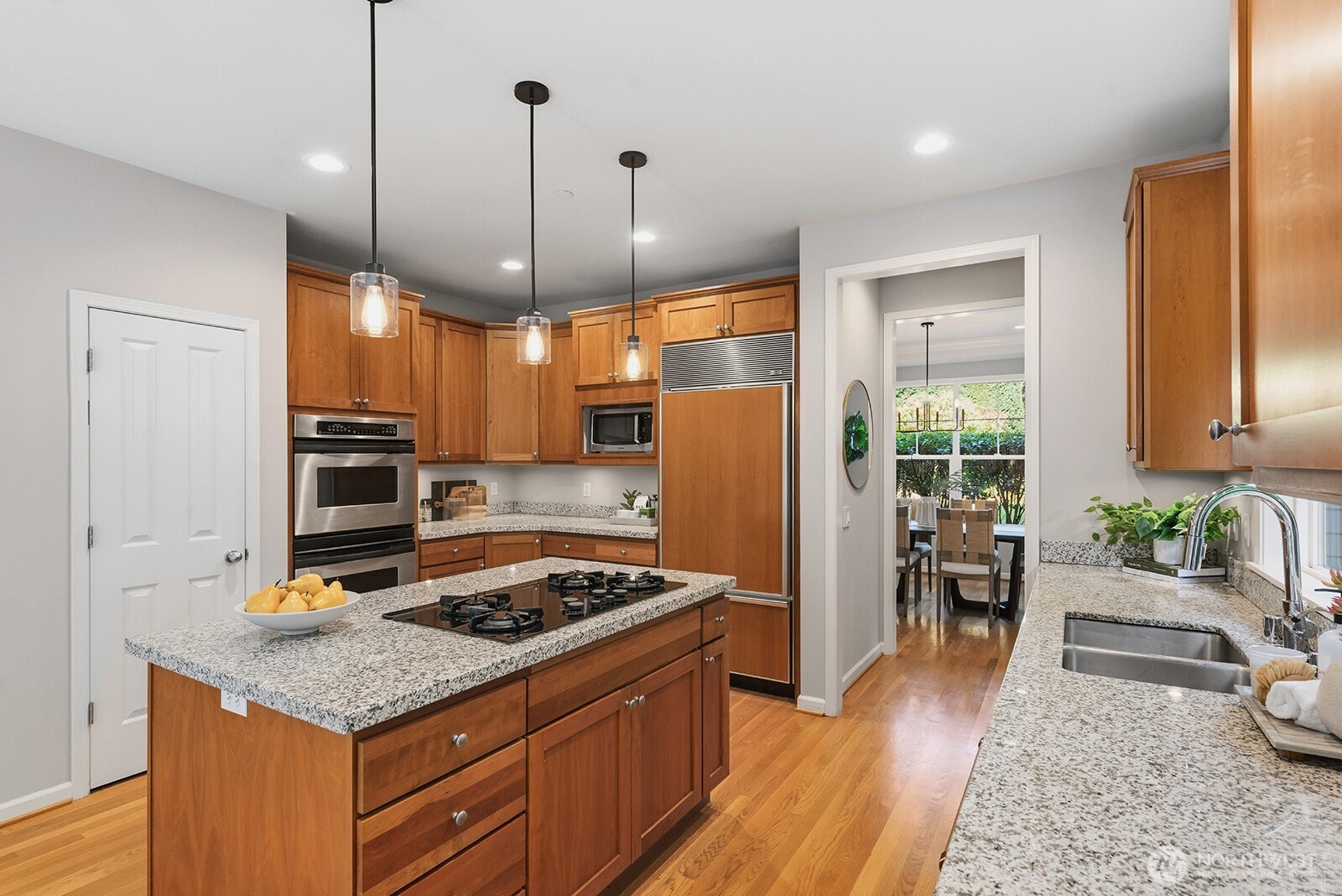 6323 NE 130th Place