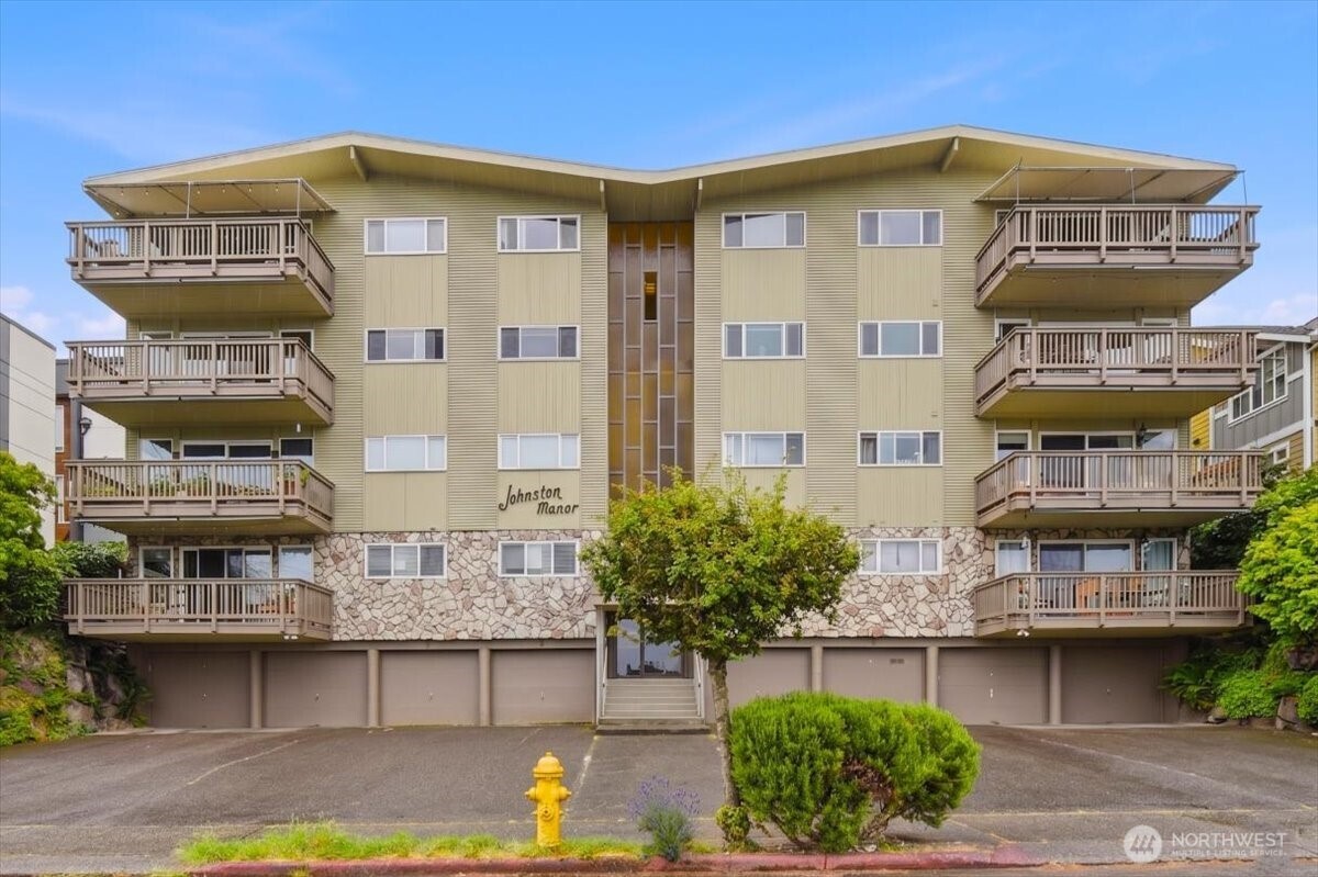 2552 14th Avenue W Unit: 203