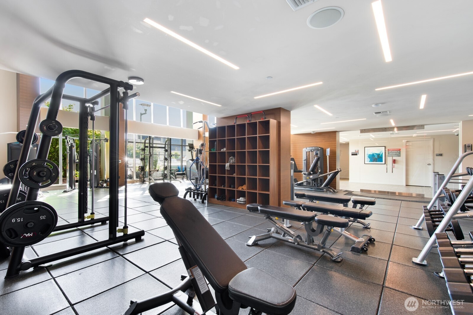 588 Bell Street Unit: 2102S
