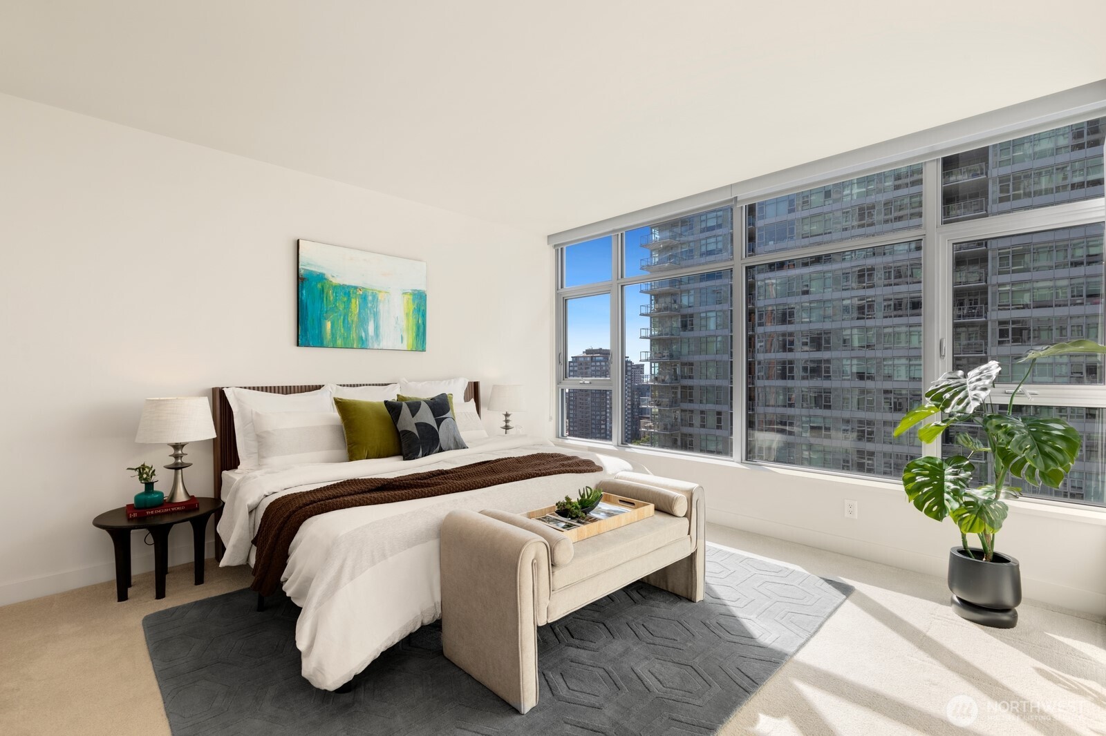 588 Bell Street Unit: 2102S