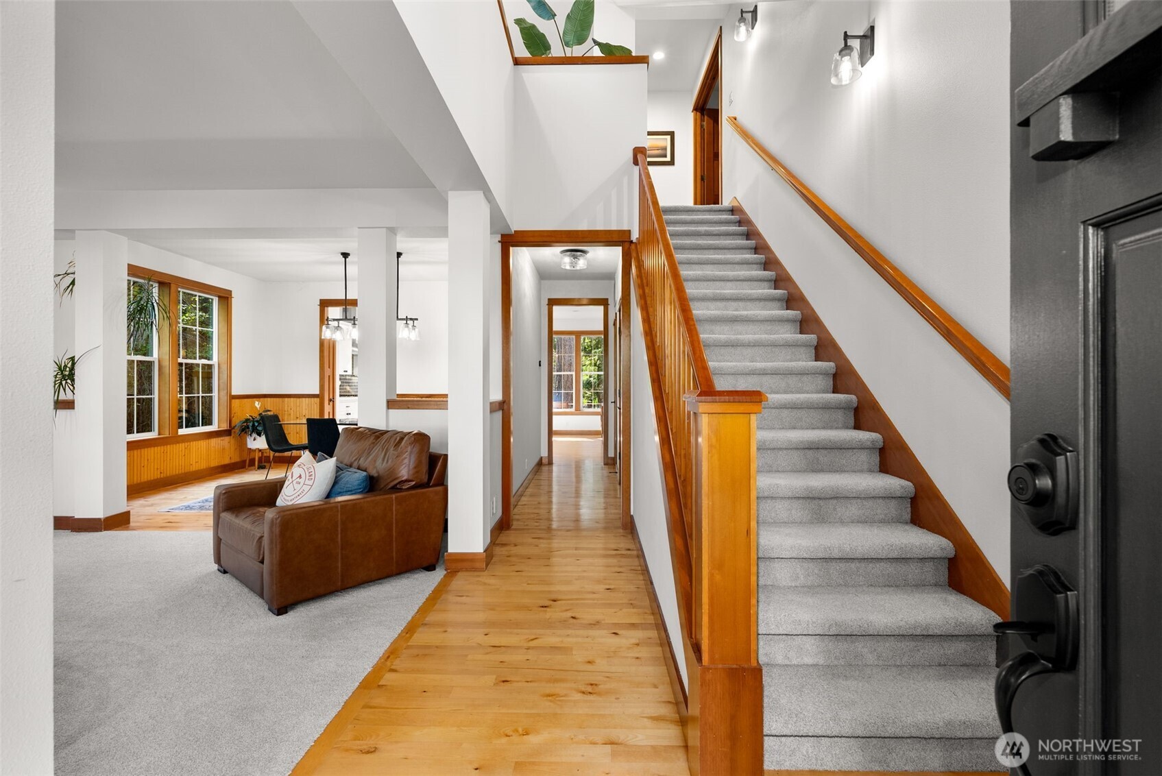 10173 NE Garibaldi Loop