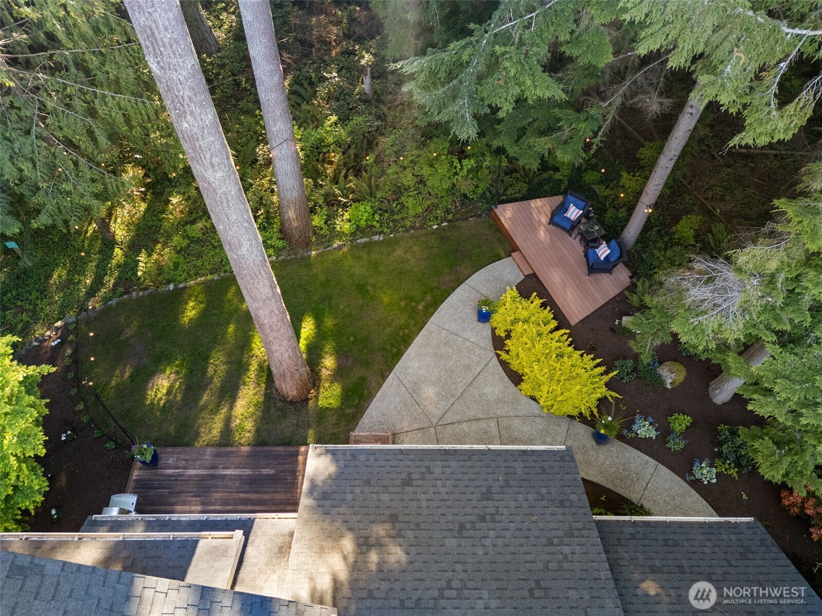 10173 NE Garibaldi Loop
