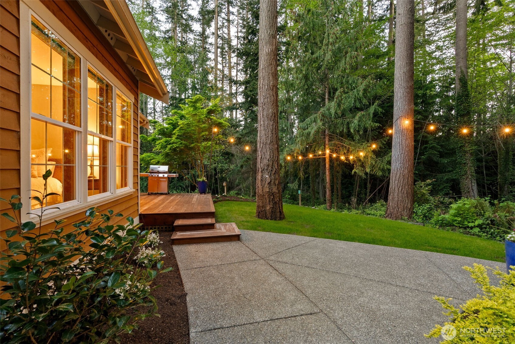 10173 NE Garibaldi Loop