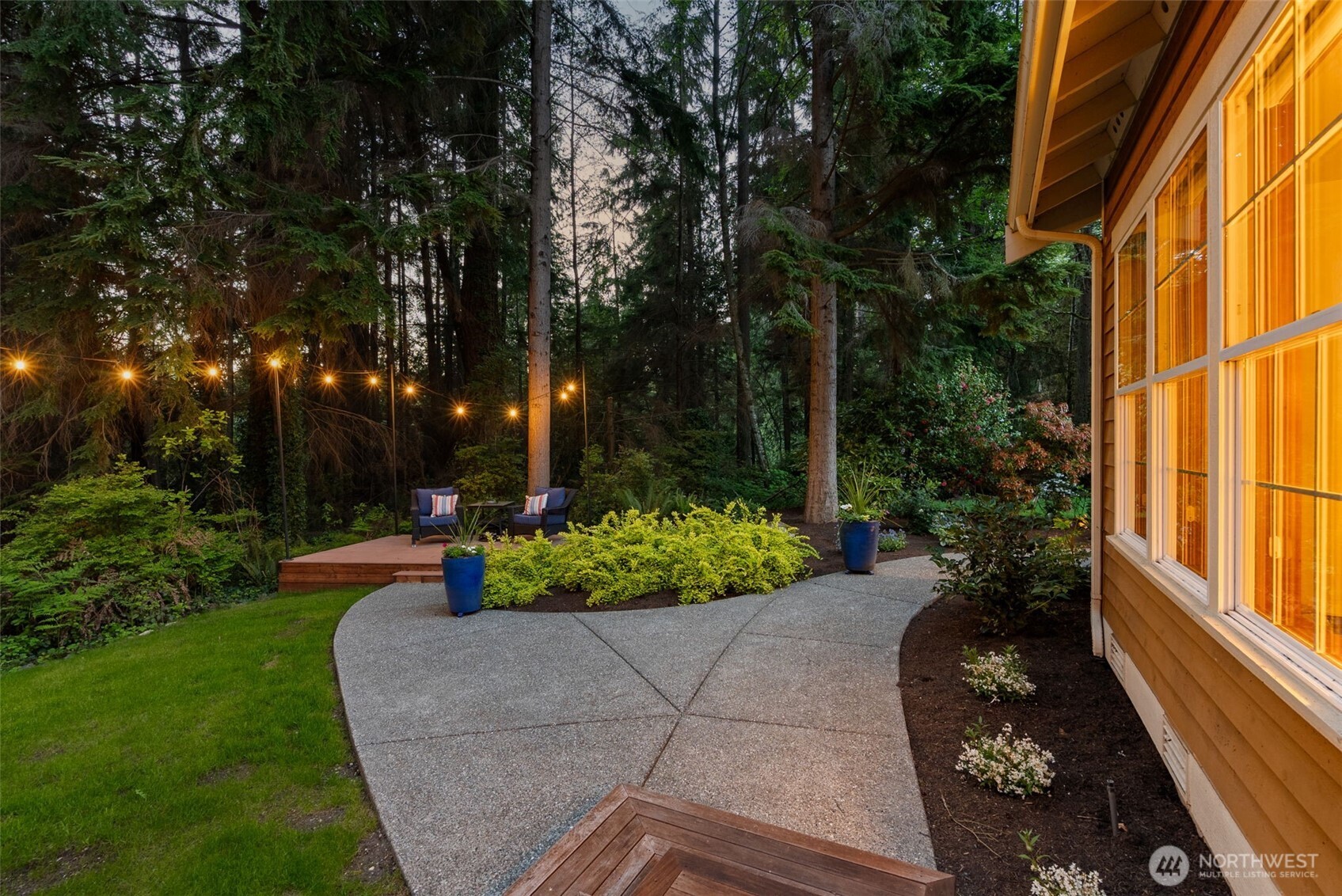 10173 NE Garibaldi Loop