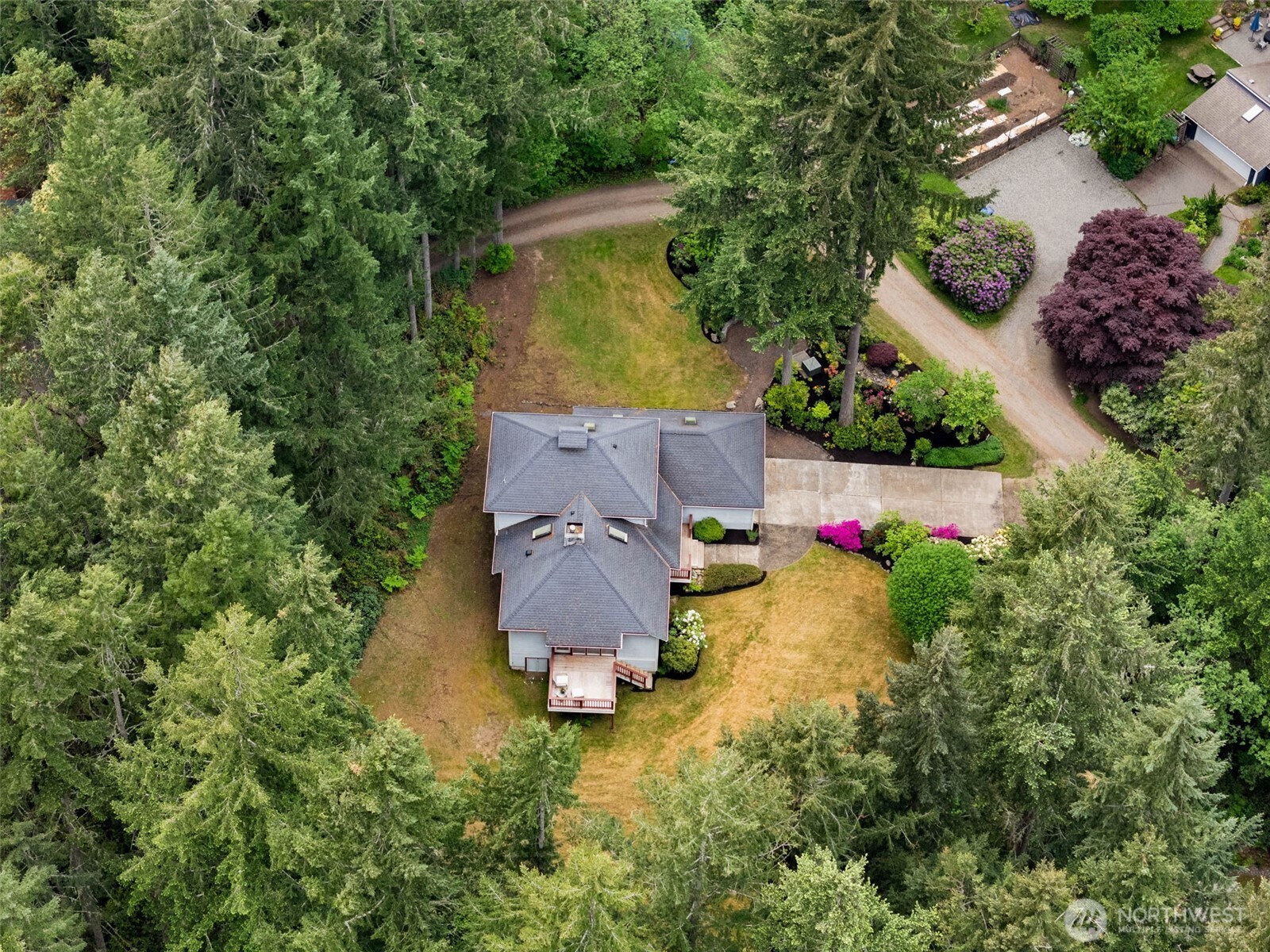 7983 NE Walden Lane