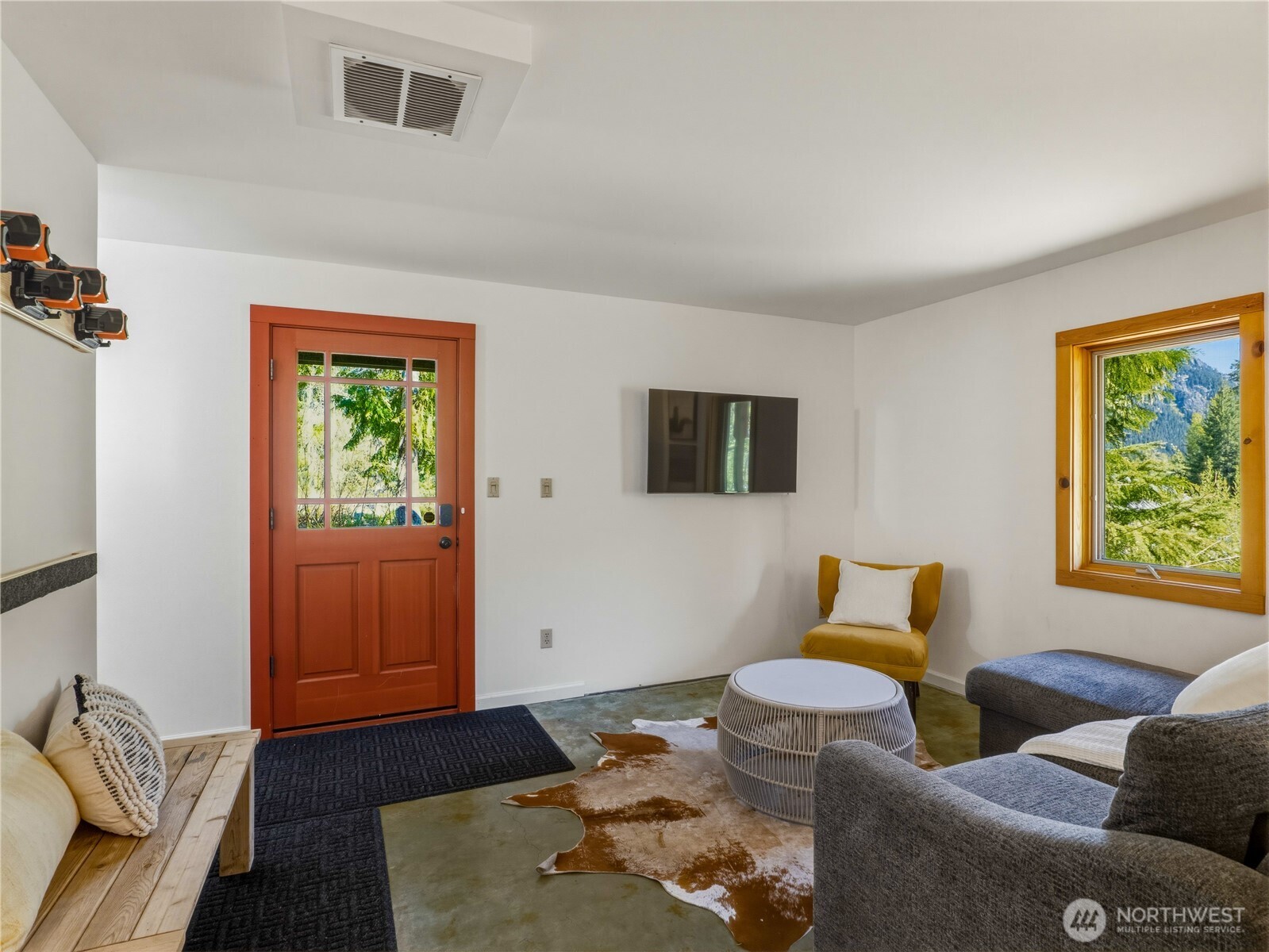 350 Rampart Drive