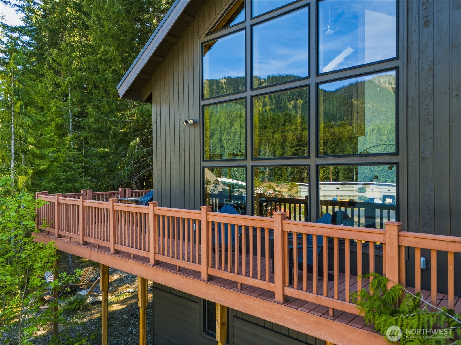 350 Rampart Drive