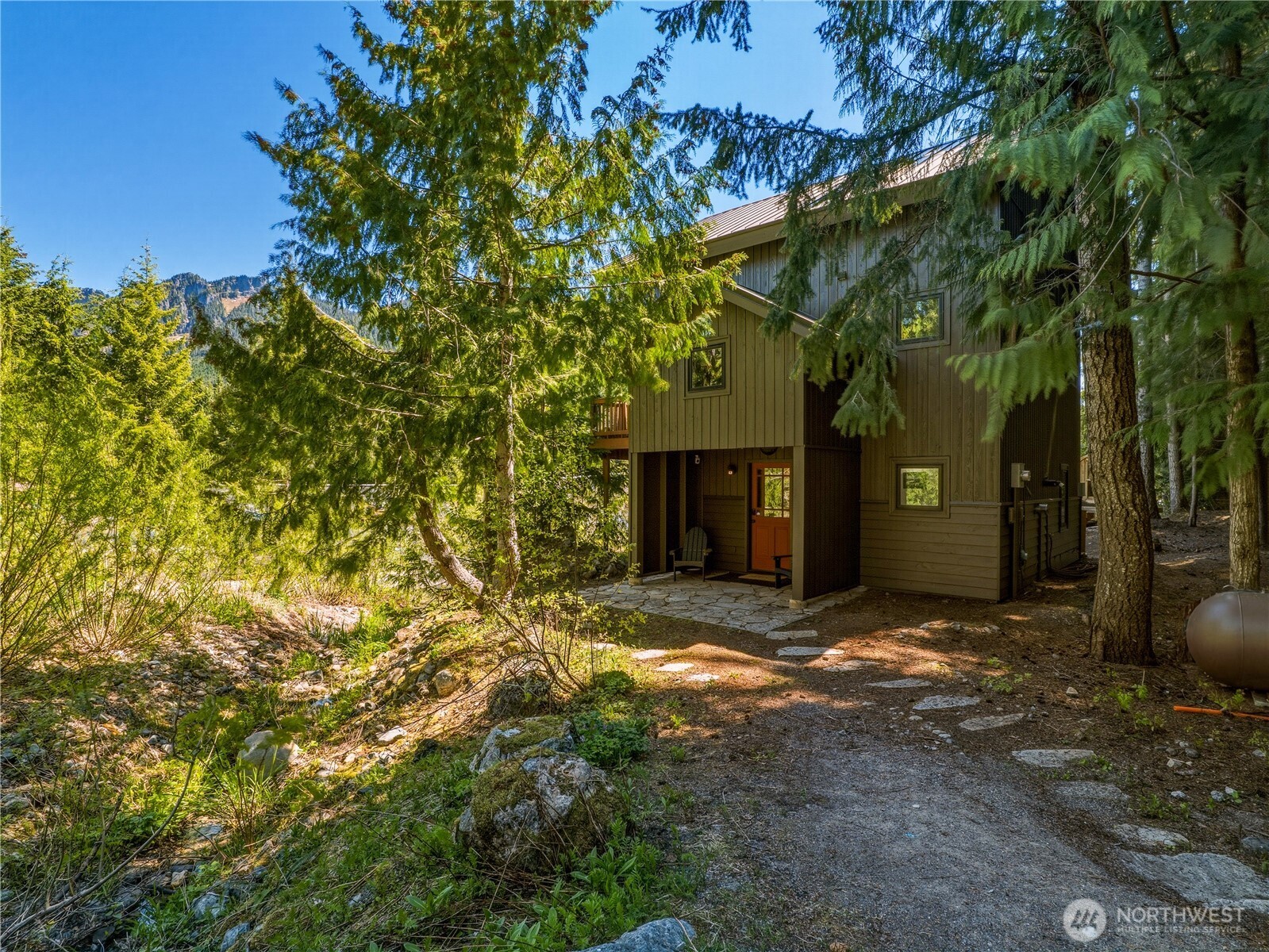 350 Rampart Drive