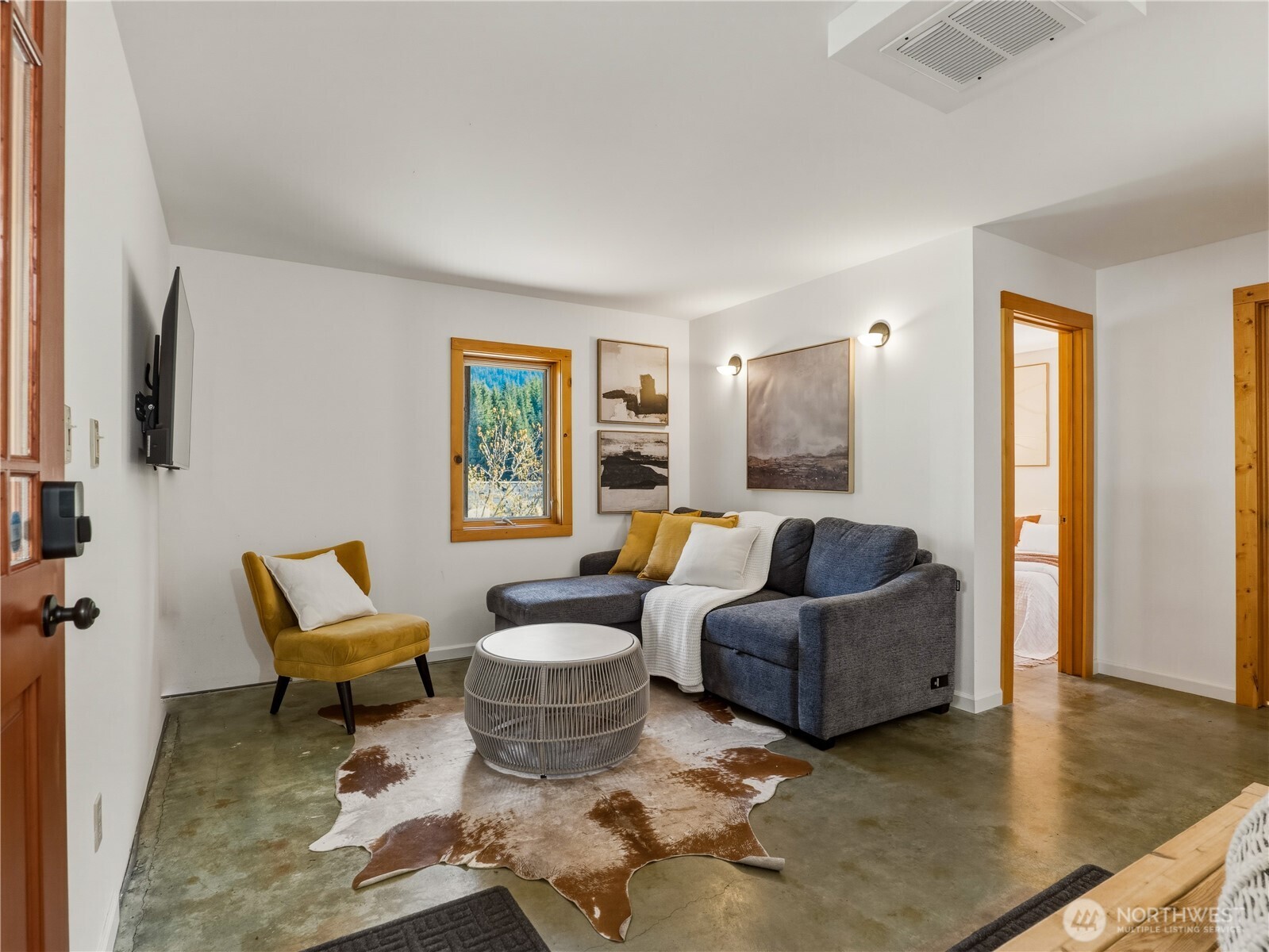 350 Rampart Drive