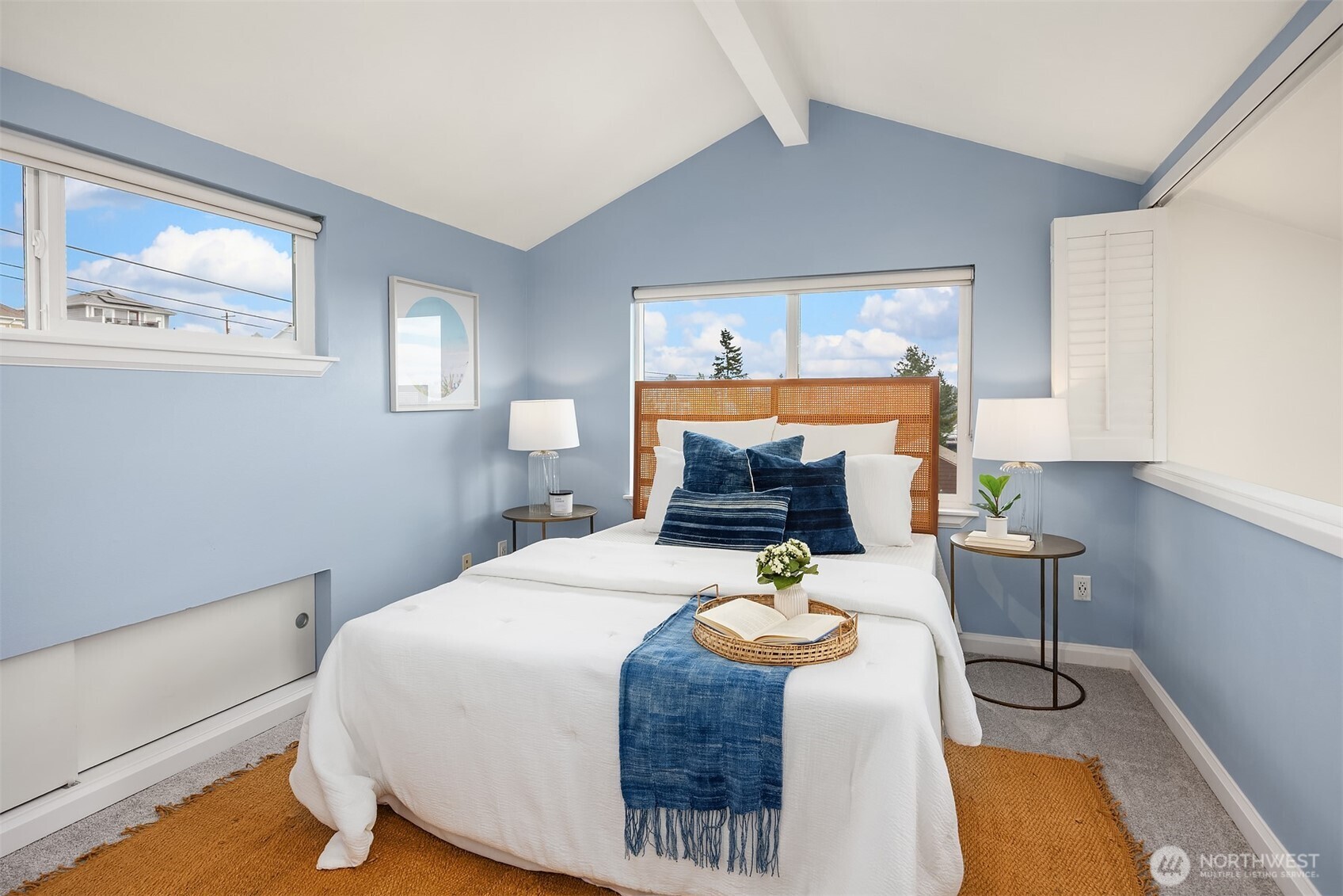 4403 Greenwood Avenue N Unit: 301