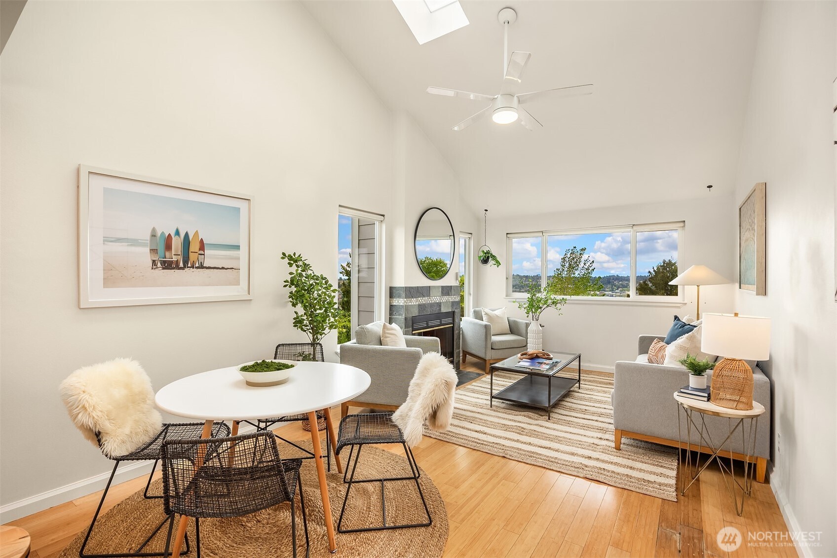 4403 Greenwood Avenue N Unit: 301