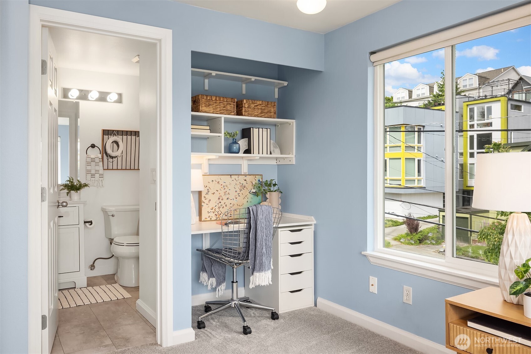 4403 Greenwood Avenue N Unit: 301
