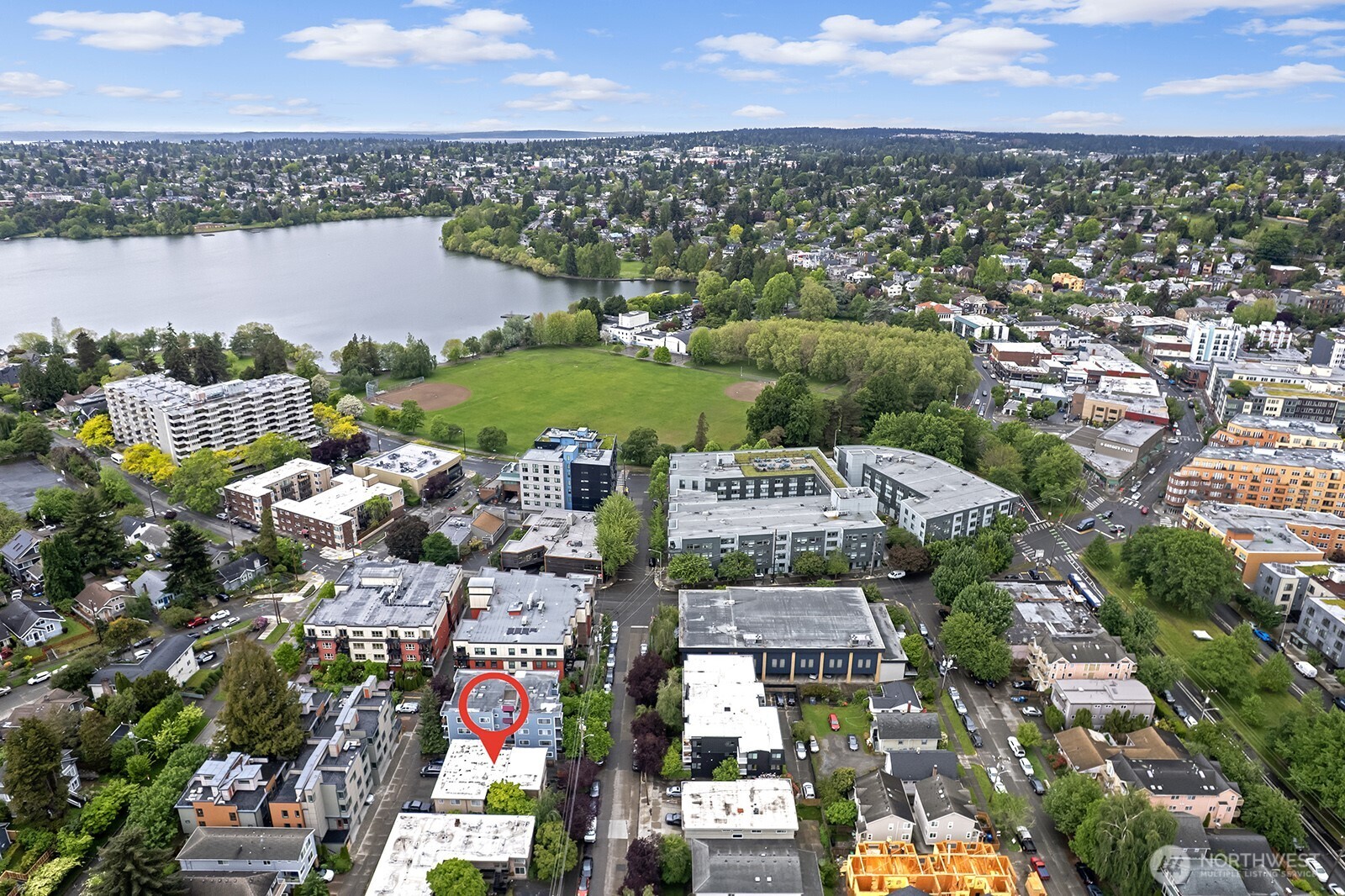 6557 4th Avenue NE Unit: 9