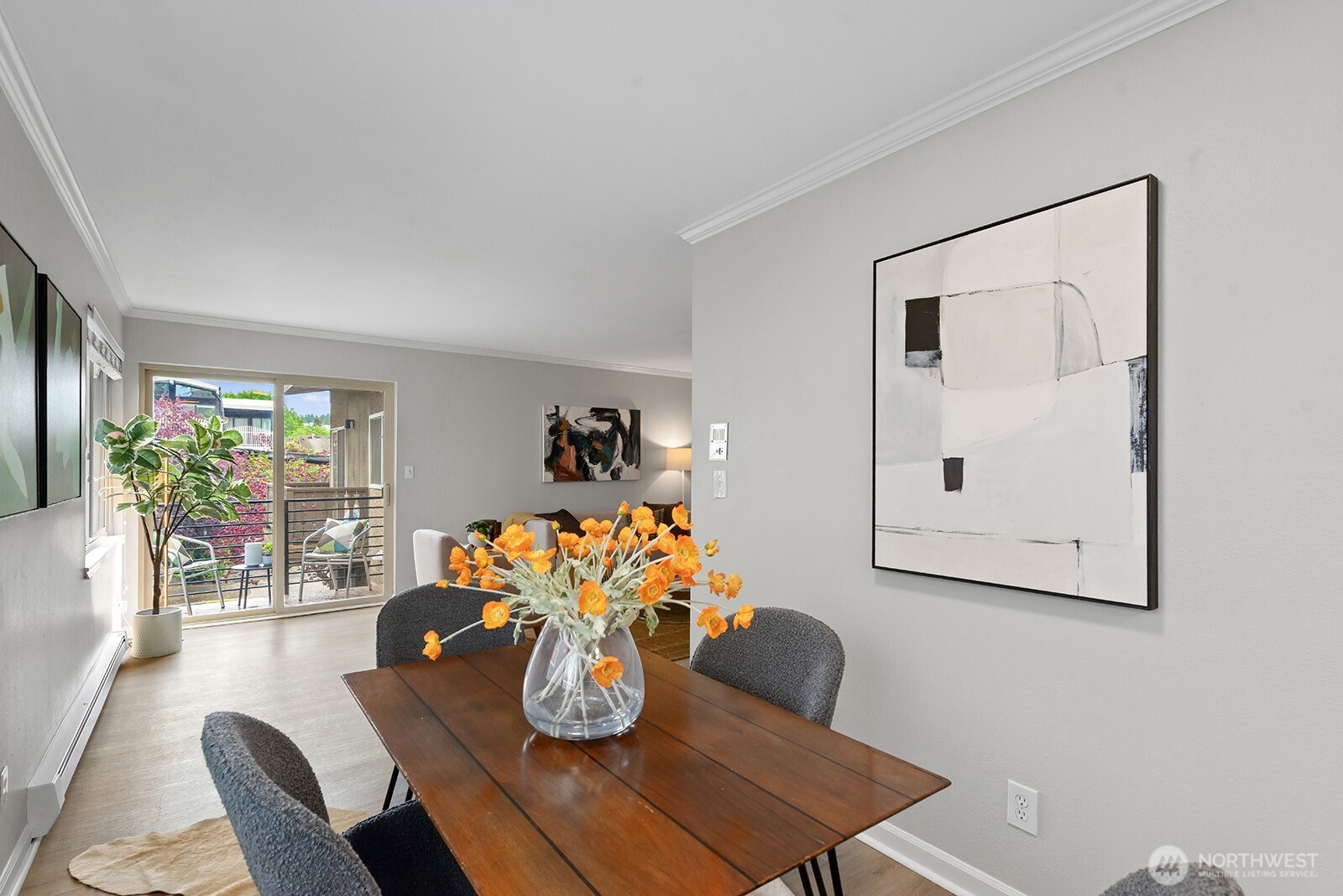 6557 4th Avenue NE Unit: 9