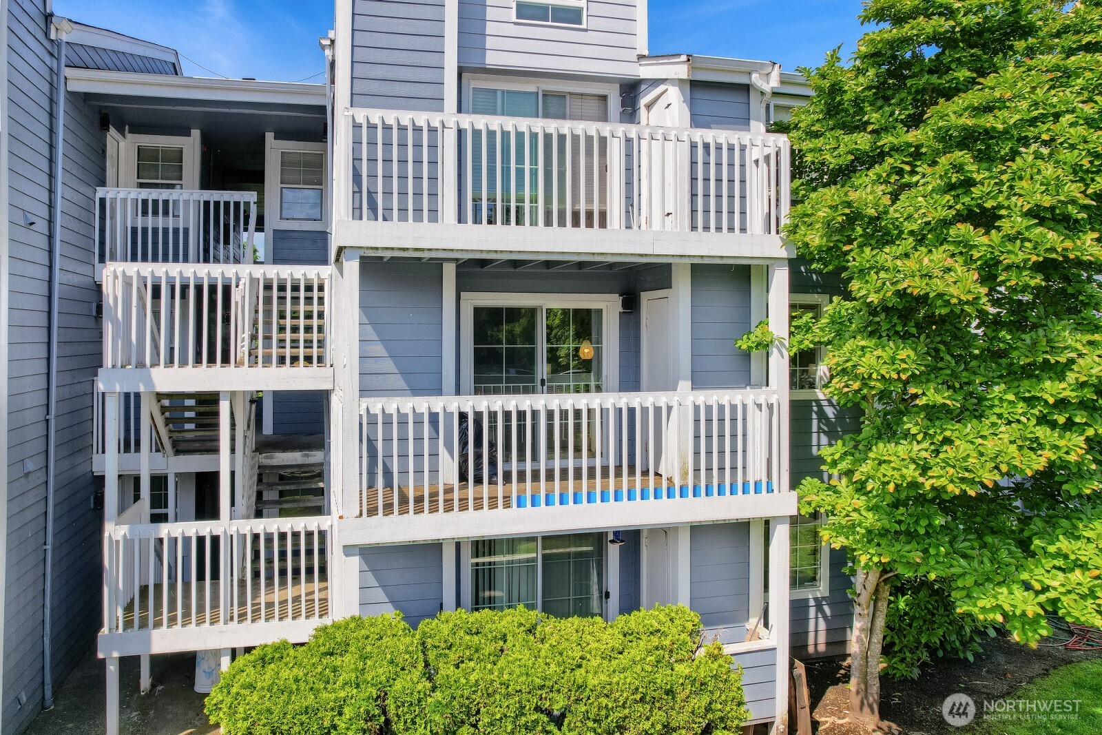 22831 S 30 Avenue S Unit: 203