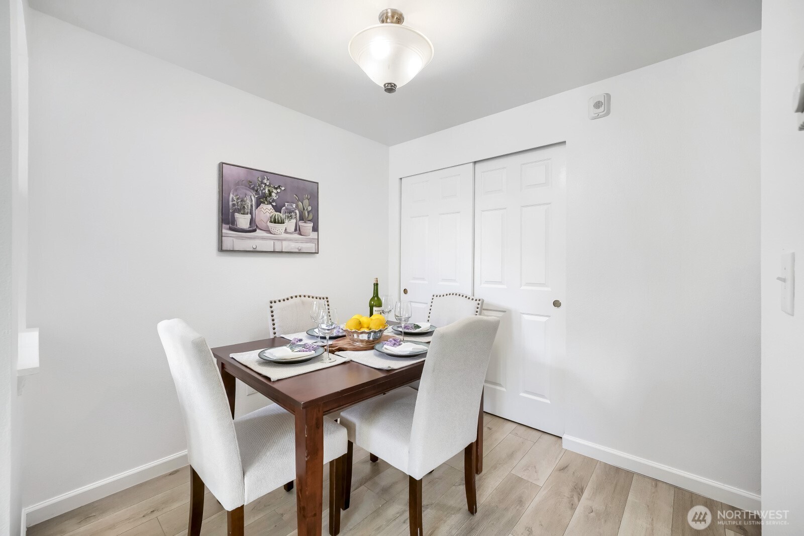 22831 S 30 Avenue S Unit: 203