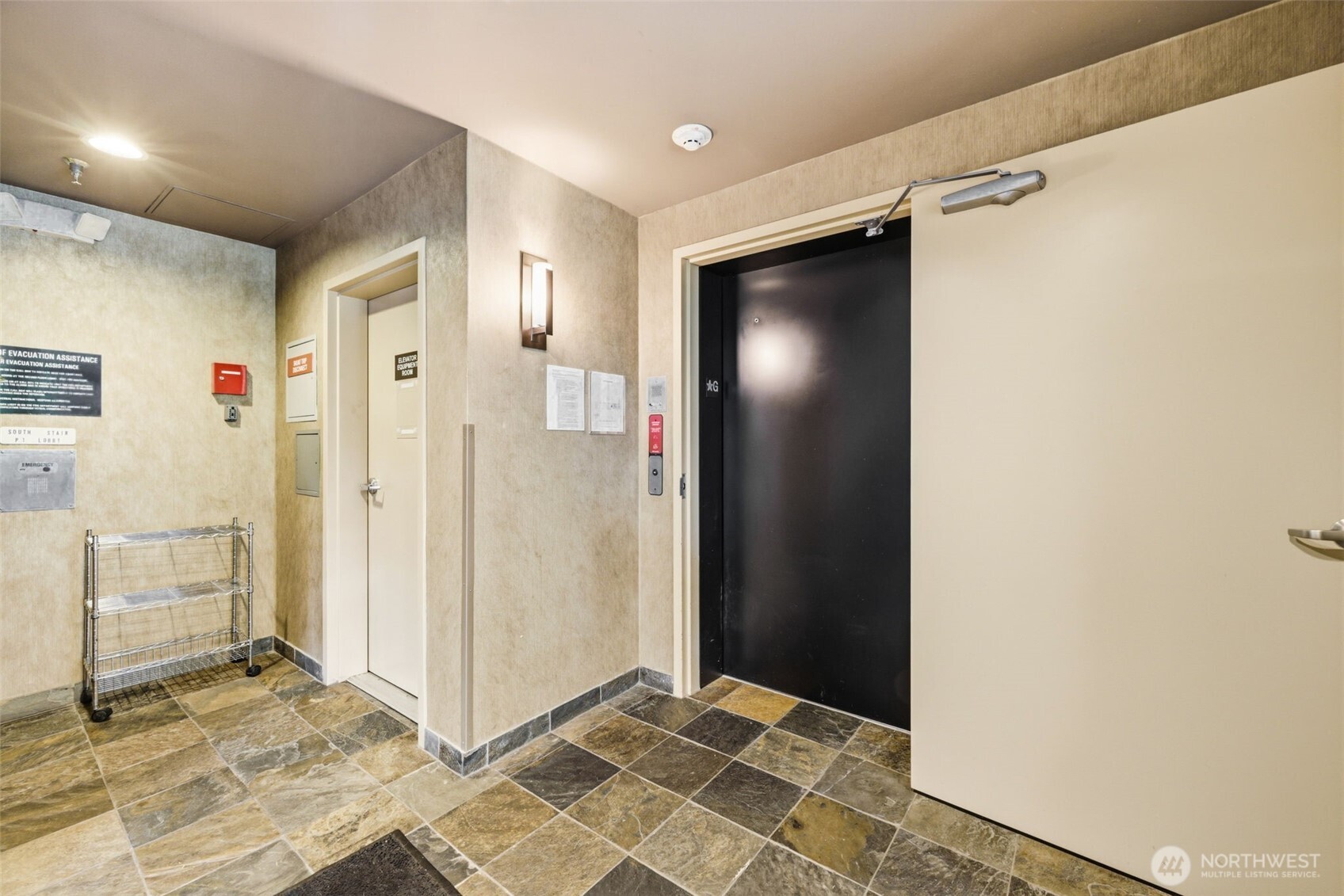 8850 Redmond Woodinville Road NE Unit: 301