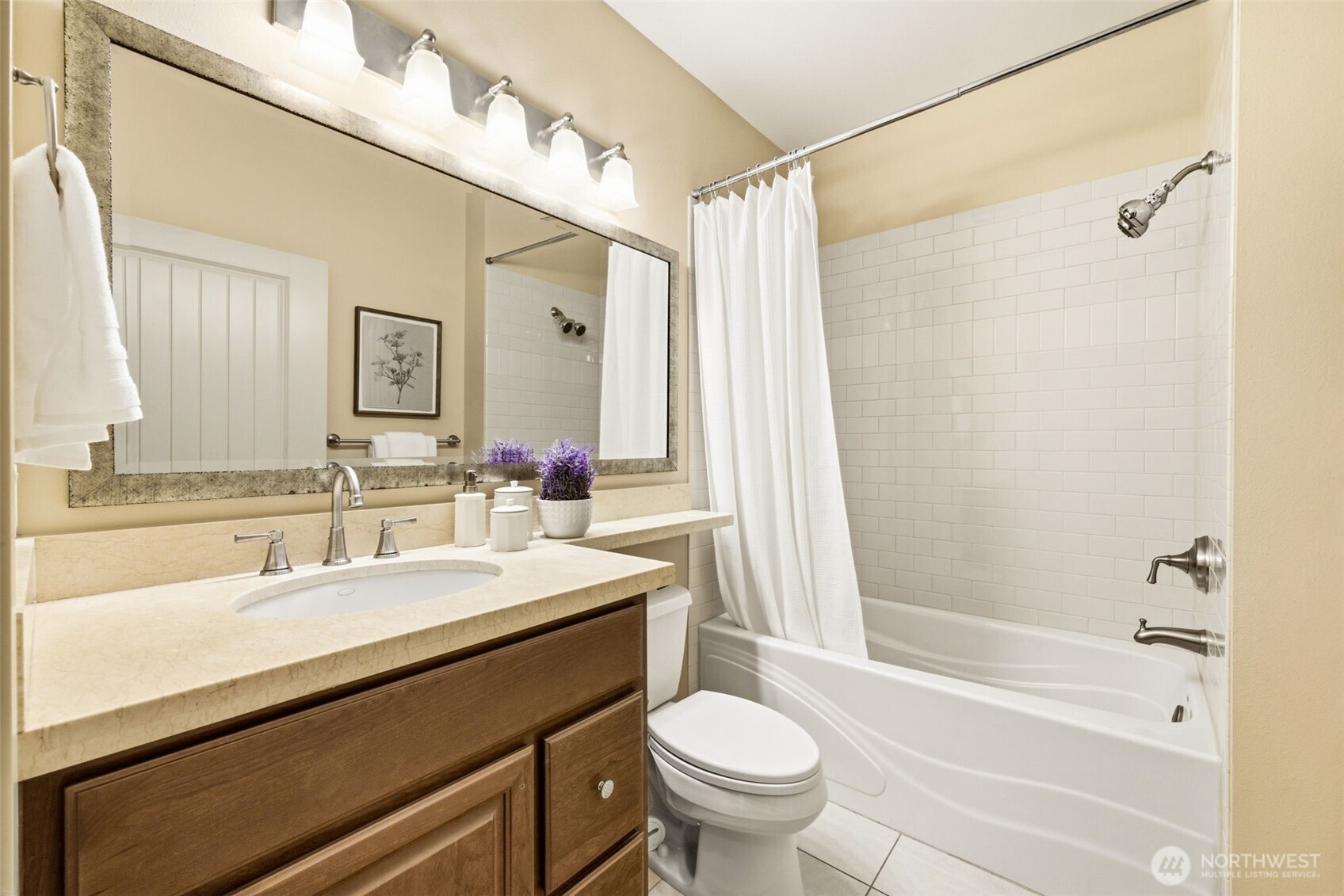 8850 Redmond Woodinville Road NE Unit: 301