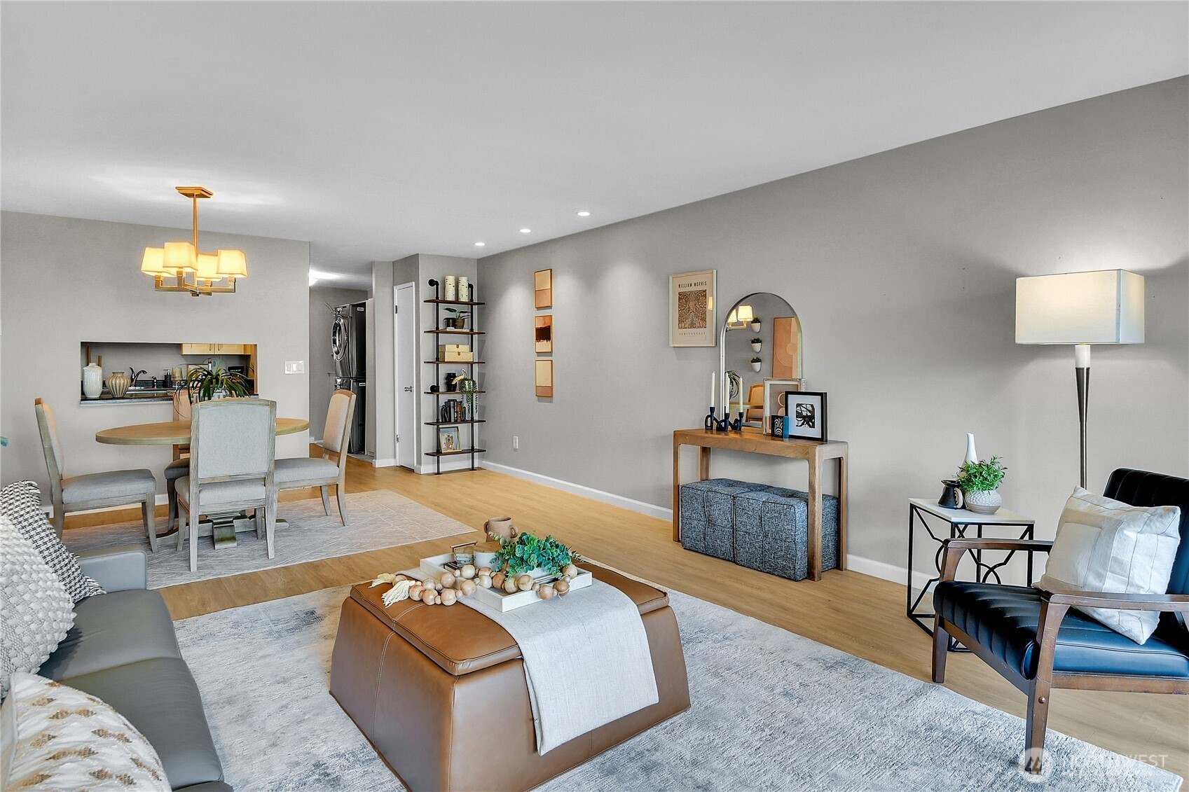 612 Prospect Street Unit: 204