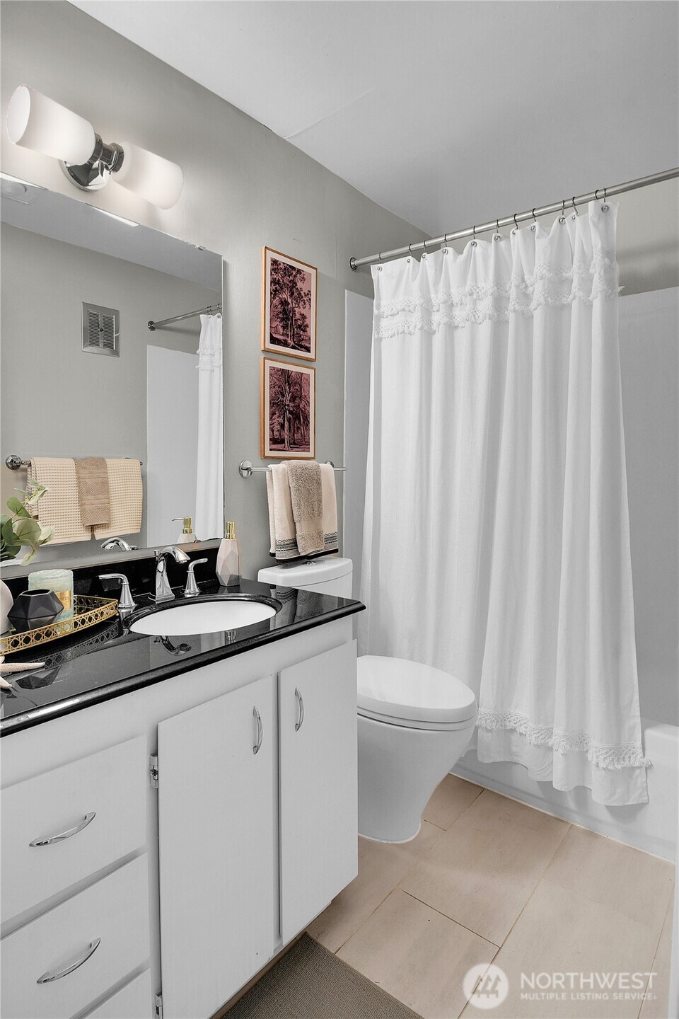 612 Prospect Street Unit: 204