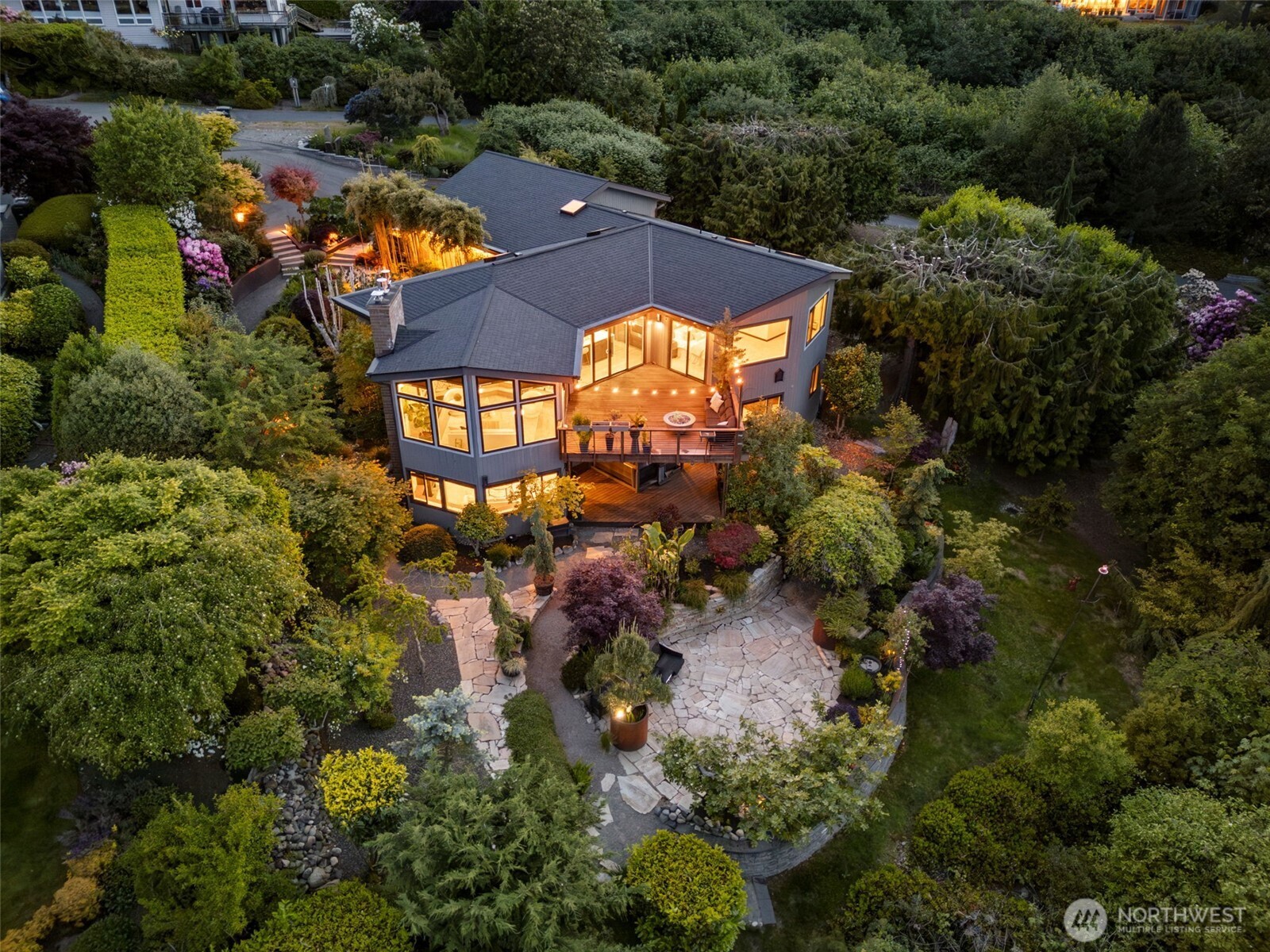 10847 Bill Point Bluff NE