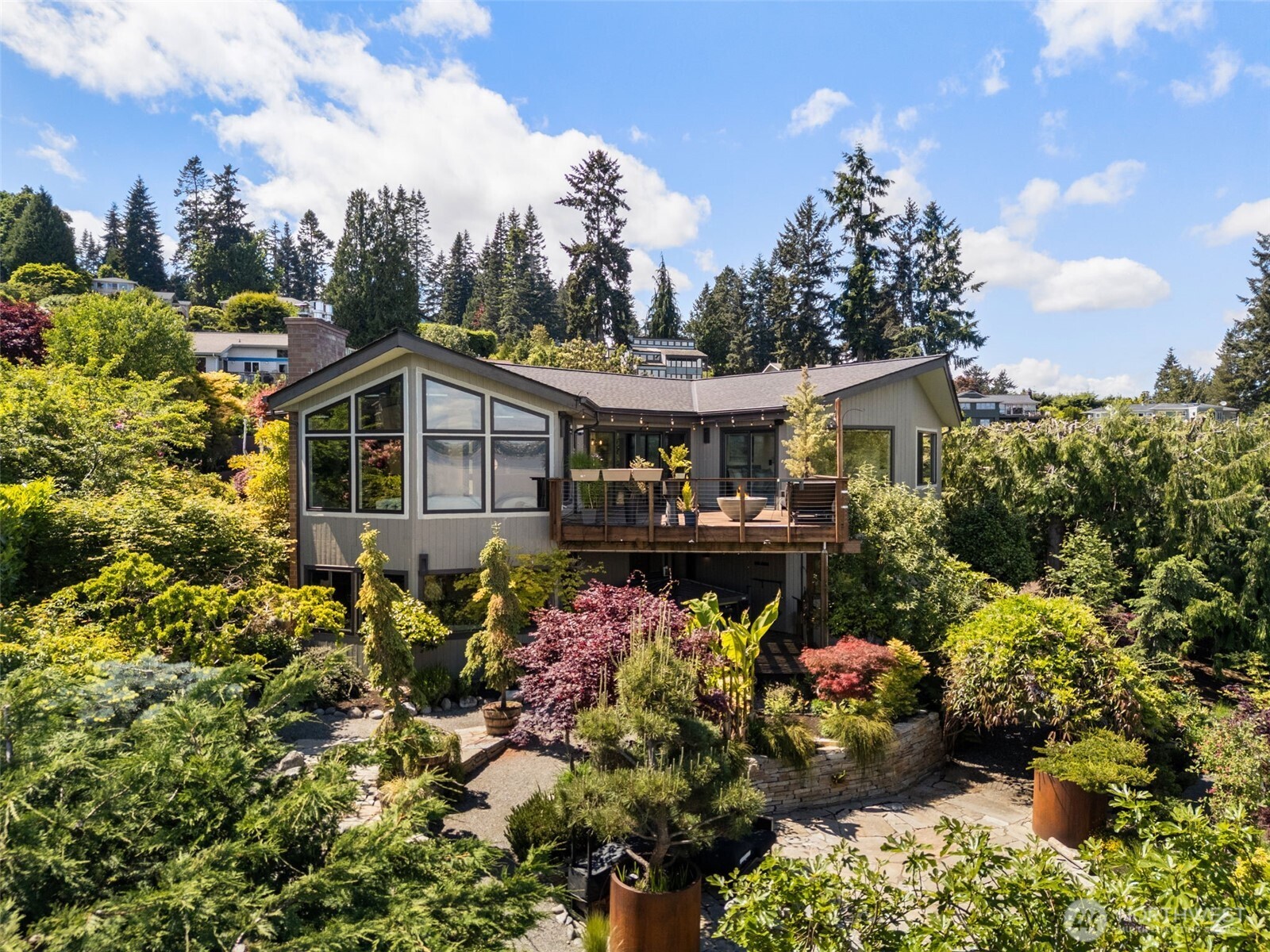 10847 Bill Point Bluff NE