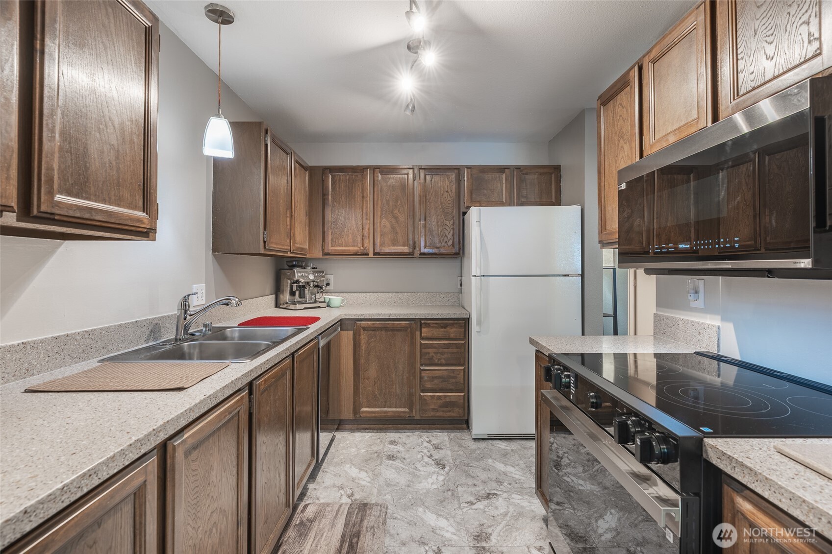 1820 330th Street S Unit: D