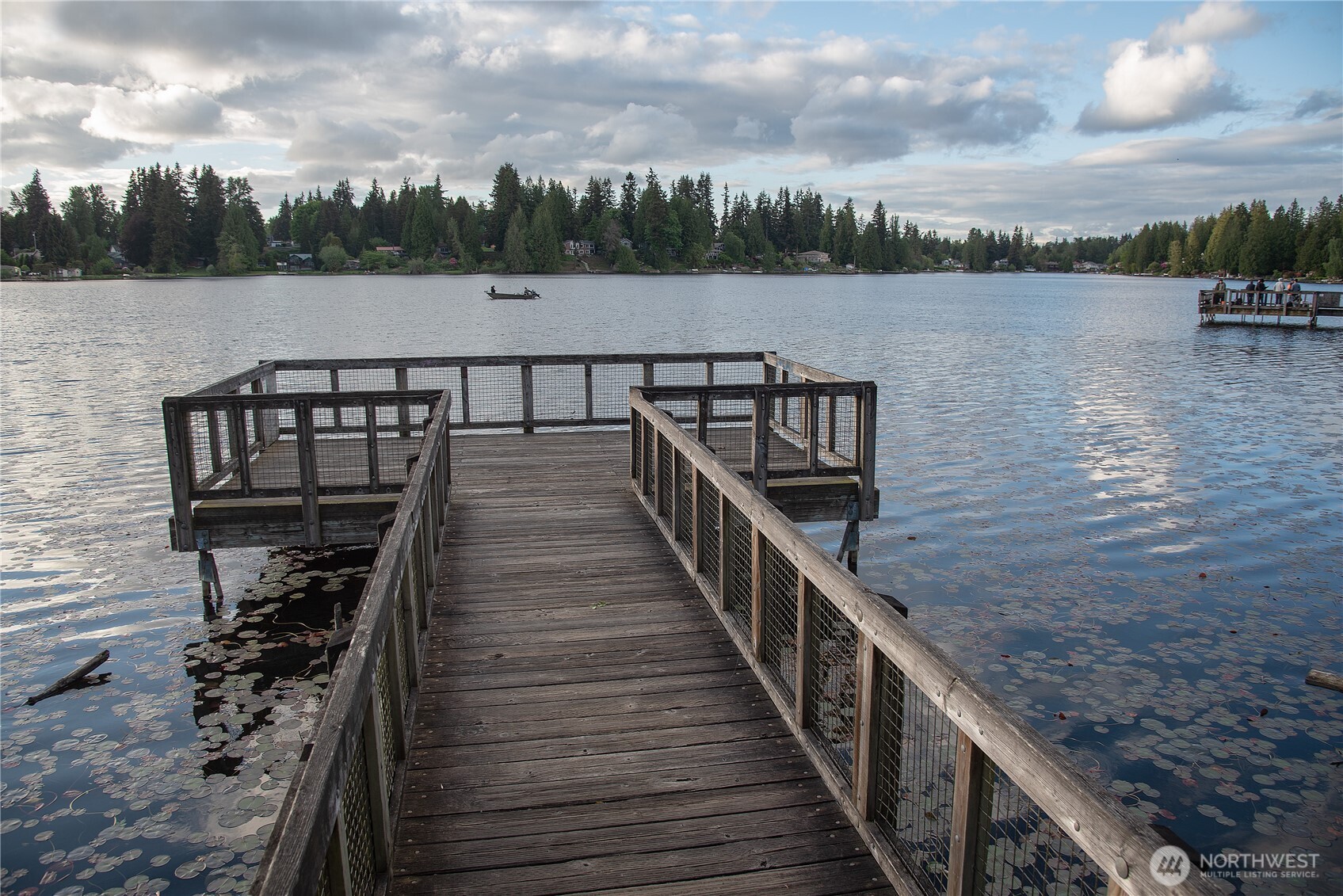 16817 Larch Way Unit: D206