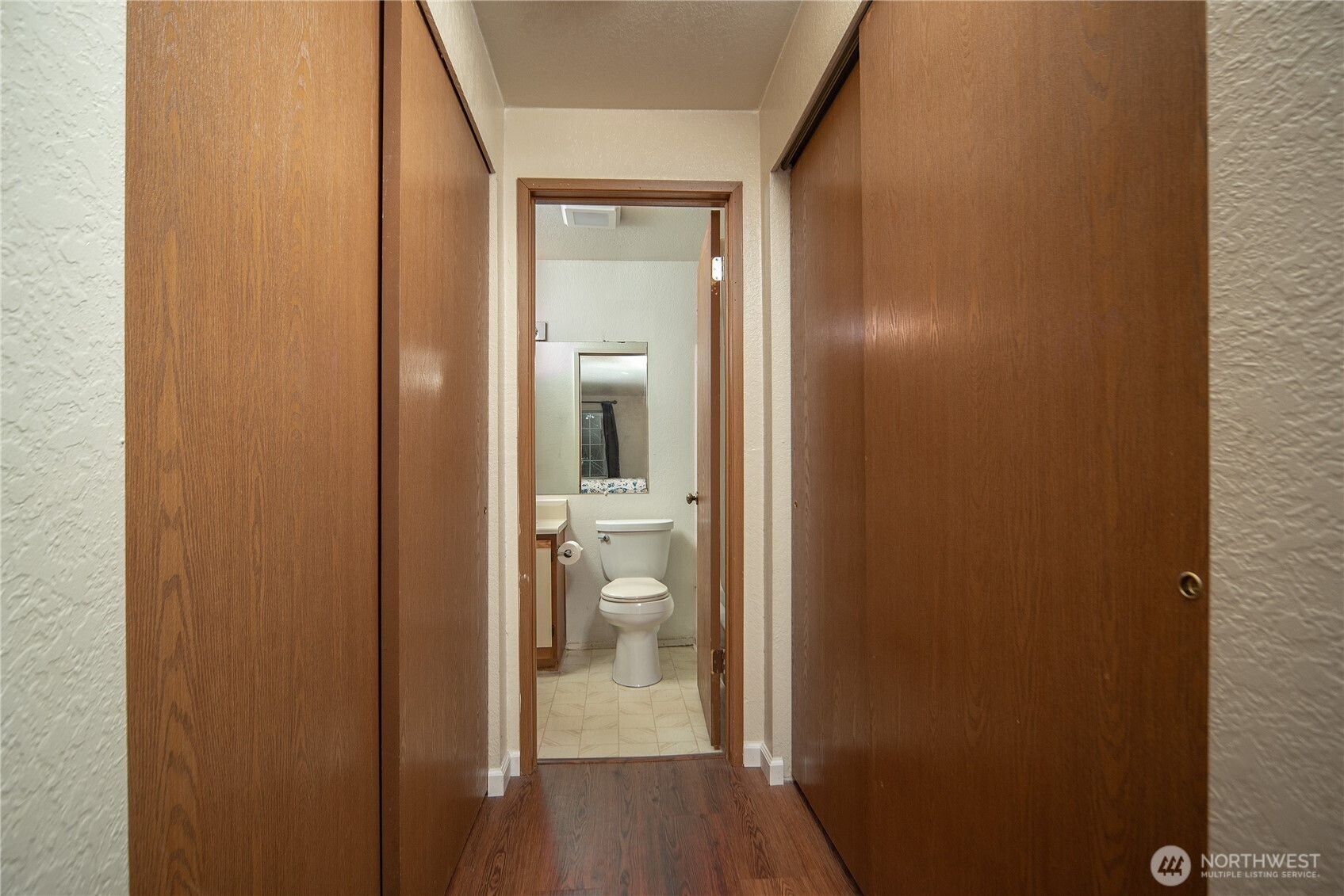 16817 Larch Way Unit: D206